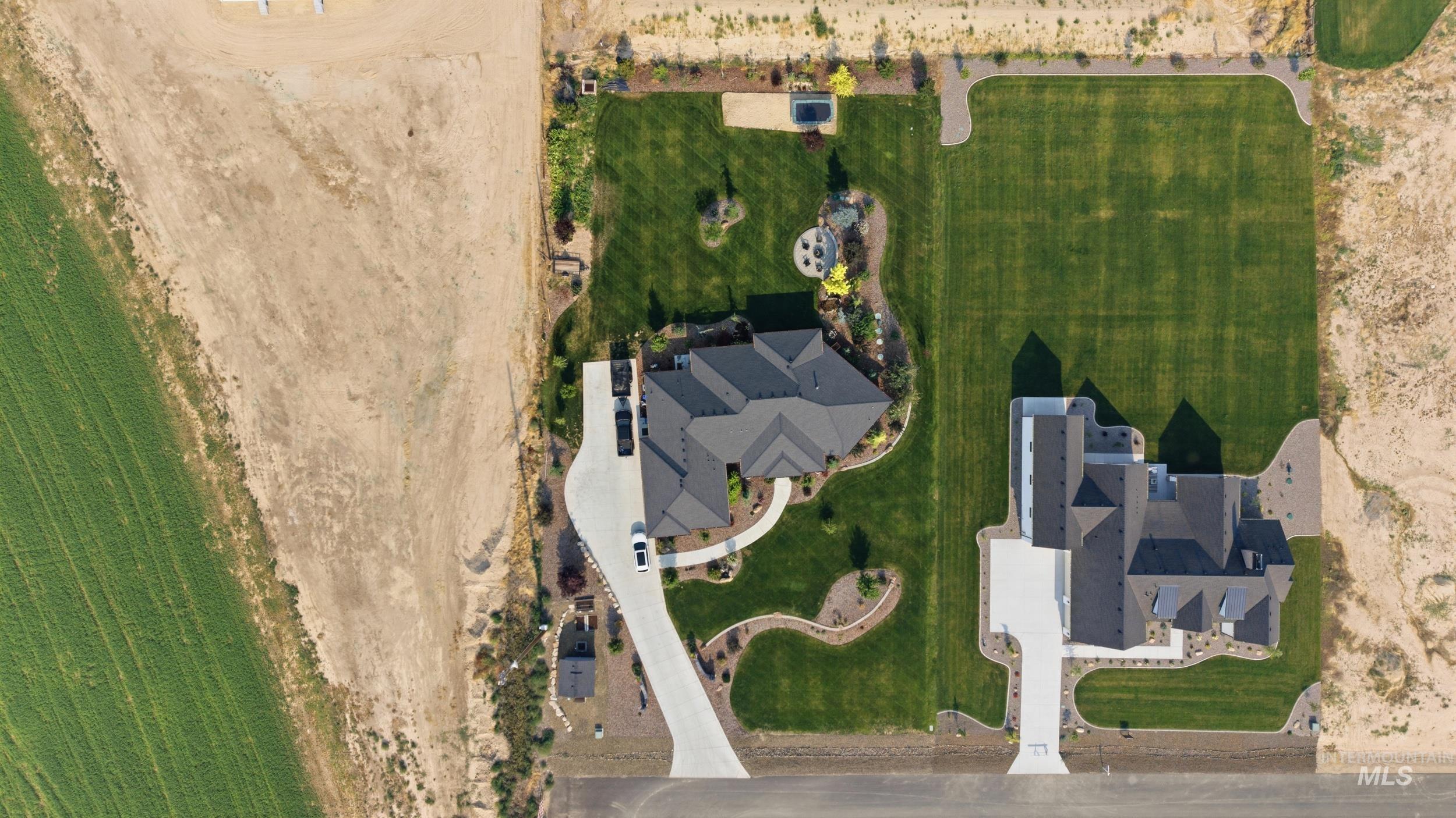 25498 Havard Oak Pl, Caldwell, Idaho 83607, 4 Bedrooms, 2.5 Bathrooms, Residential For Sale, Price $1,149,900,MLS 98996473