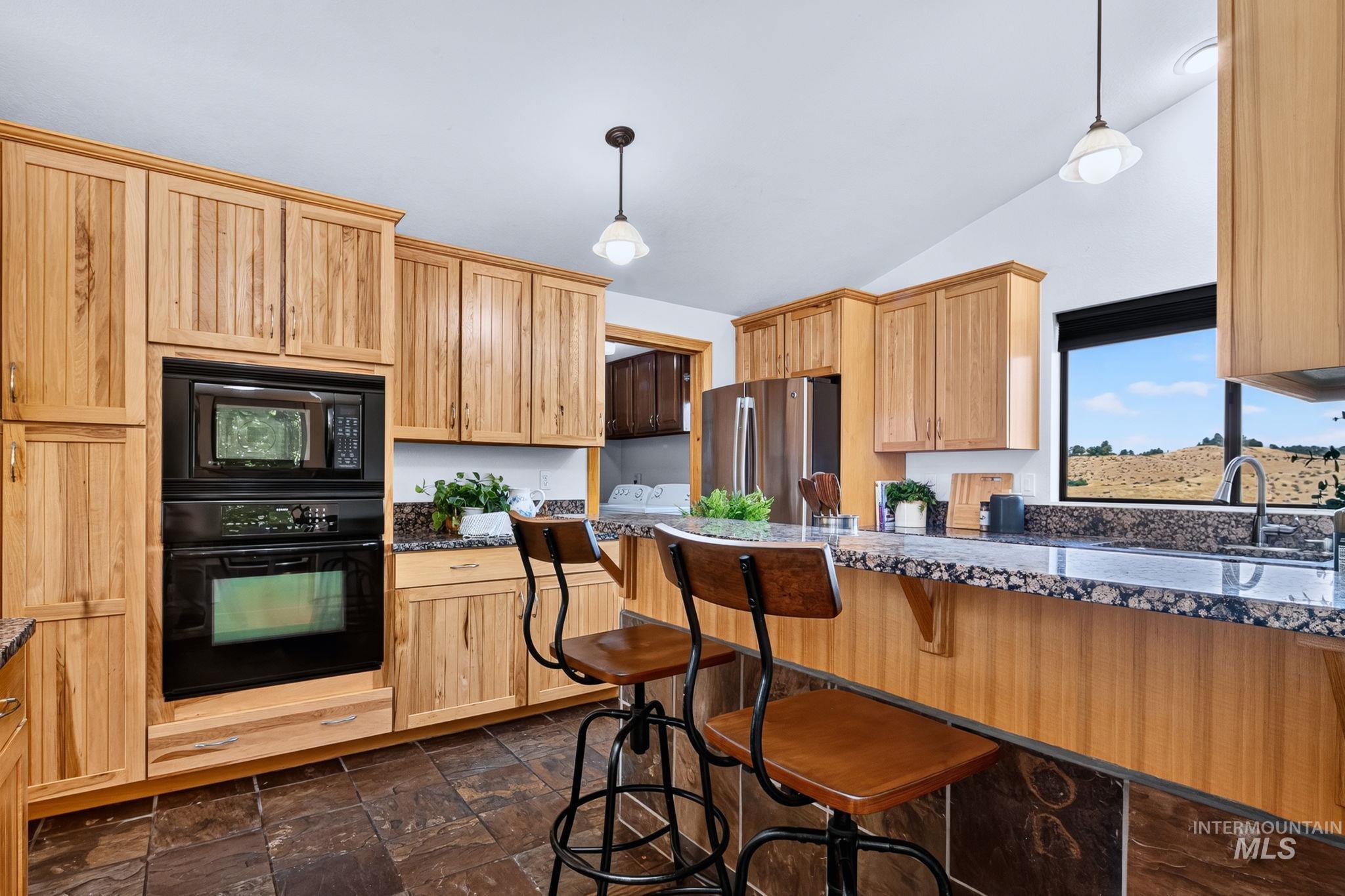 1750 E Shaw Mountain Rd, Boise, Idaho 83712, 4 Bedrooms, 3 Bathrooms, Residential For Sale, Price $1,100,000,MLS 98996474
