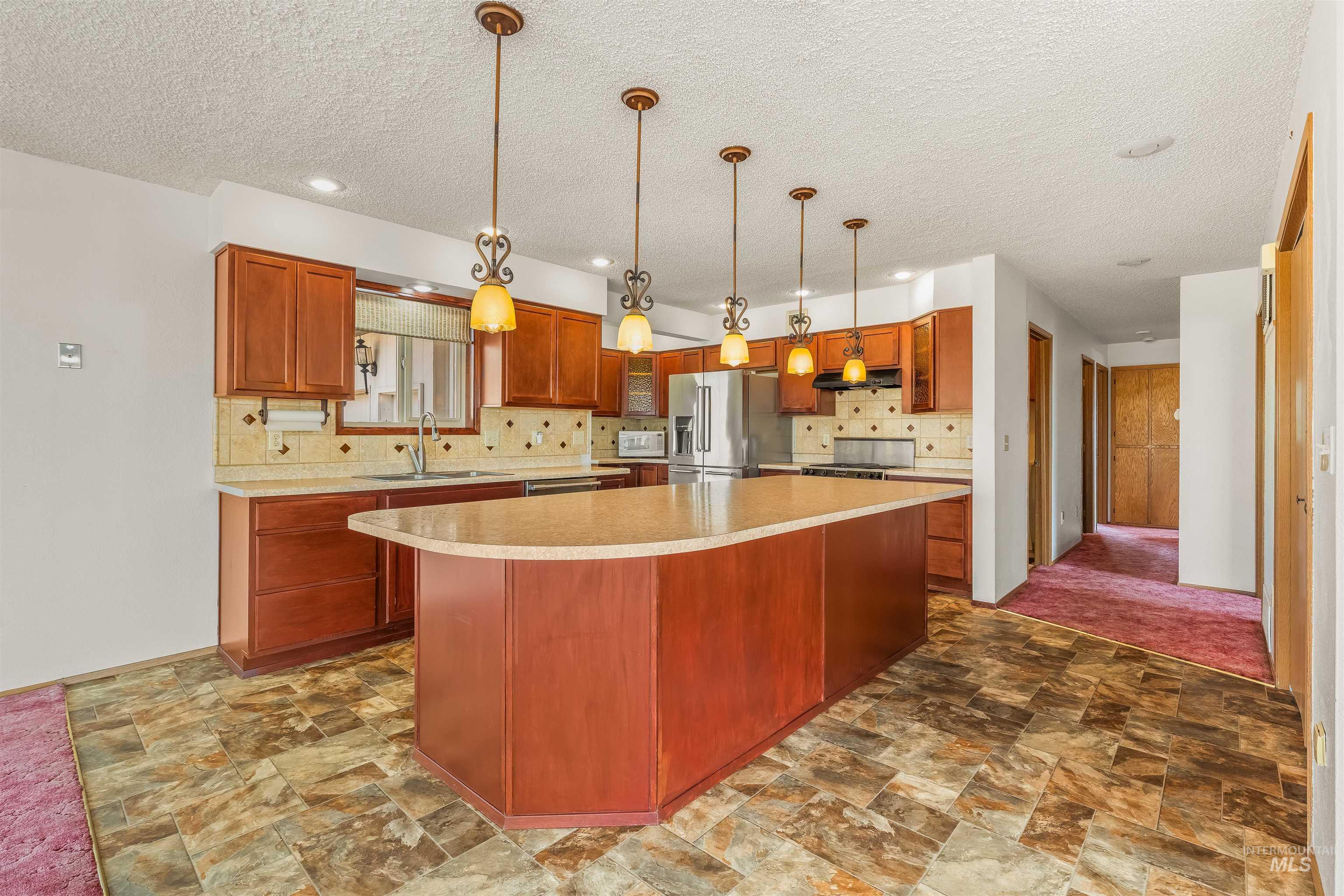 1133 Harvest Rd., Lewiston, Idaho 83501, 3 Bedrooms, 2 Bathrooms, Residential For Sale, Price $398,000,MLS 98996477