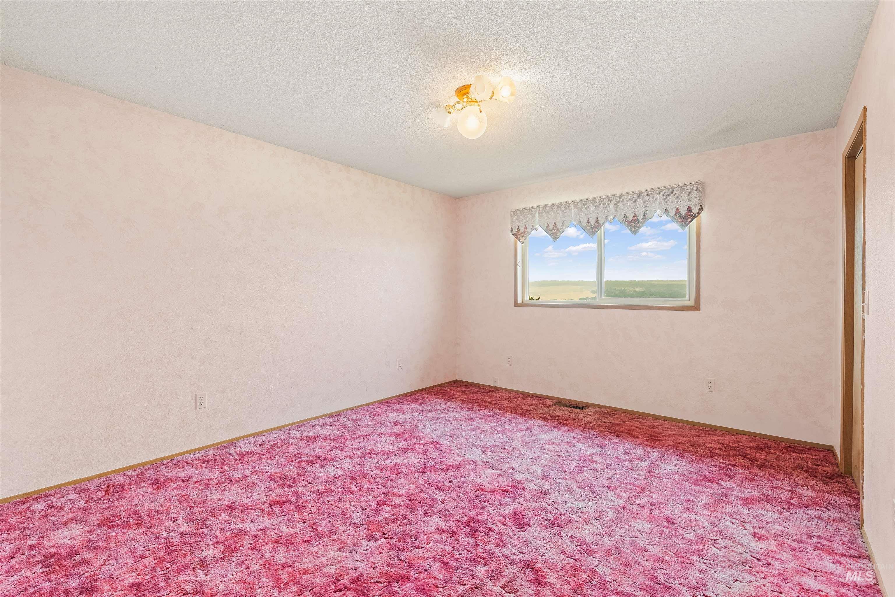 1133 Harvest Rd., Lewiston, Idaho 83501, 3 Bedrooms, 2 Bathrooms, Residential For Sale, Price $398,000,MLS 98996477