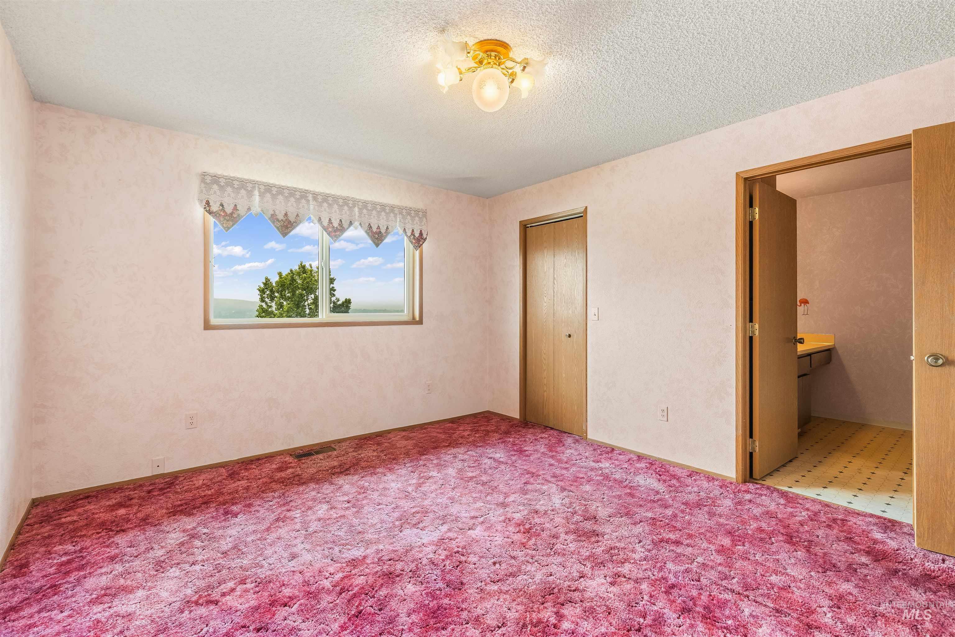 1133 Harvest Rd., Lewiston, Idaho 83501, 3 Bedrooms, 2 Bathrooms, Residential For Sale, Price $398,000,MLS 98996477