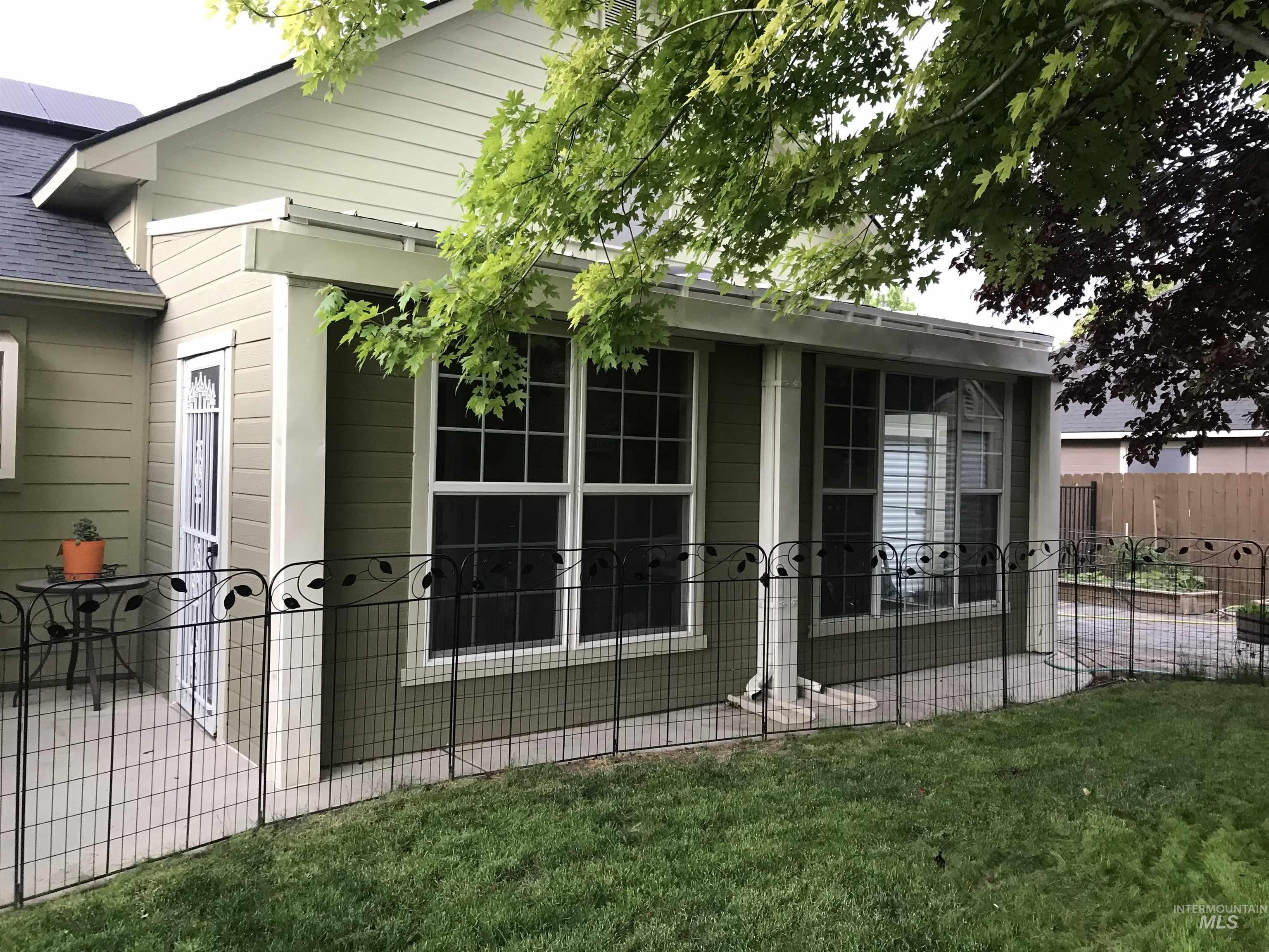 11595 W Carmichael, Boise, Idaho 83709, 5 Bedrooms, 3 Bathrooms, Residential For Sale, Price $545,000,MLS 98996480