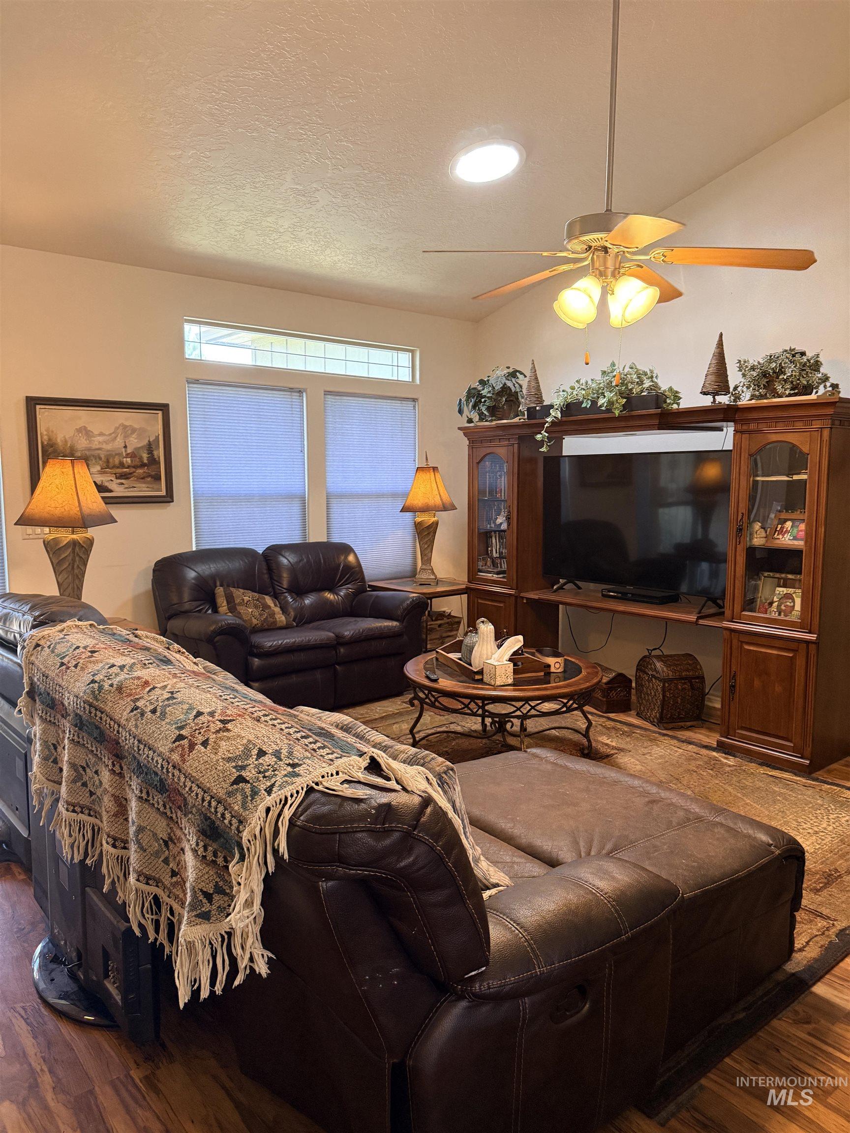 11595 W Carmichael, Boise, Idaho 83709, 5 Bedrooms, 3 Bathrooms, Residential For Sale, Price $545,000,MLS 98996480