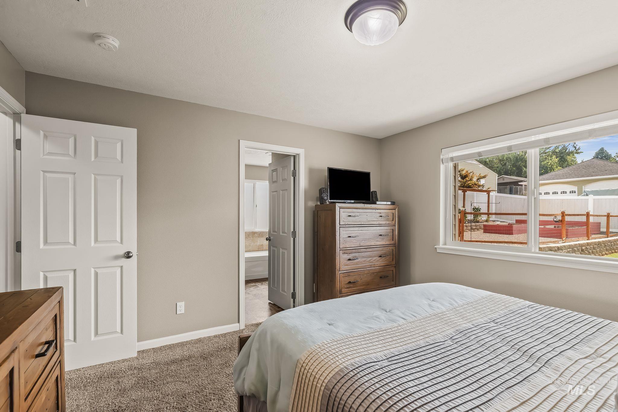 1634 Alder Ave, Lewiston, Idaho 83501, 3 Bedrooms, 2 Bathrooms, Residential For Sale, Price $465,000, 98996481