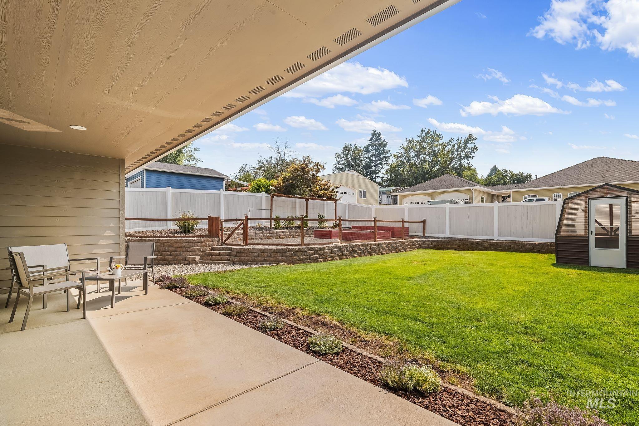 1634 Alder Ave, Lewiston, Idaho 83501, 3 Bedrooms, 2 Bathrooms, Residential For Sale, Price $465,000, 98996481