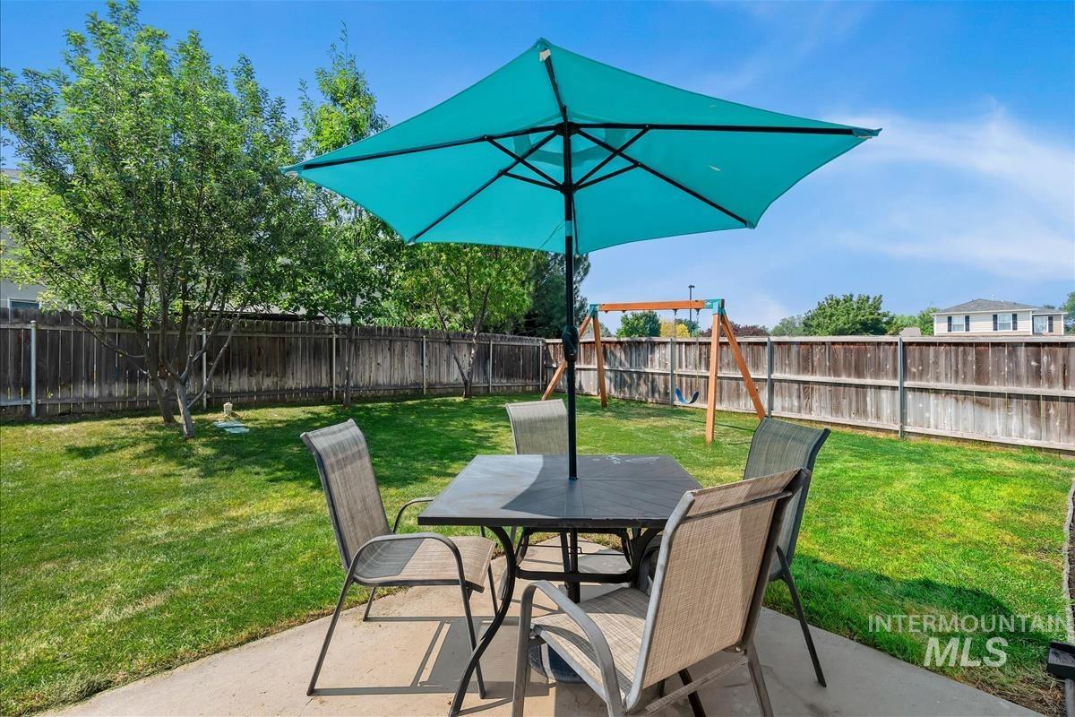 9431 W Idlewood Dr., Boise, Idaho 83709, 3 Bedrooms, 2 Bathrooms, Residential For Sale, Price $430,000, 98996483