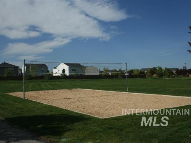 9431 W Idlewood Dr., Boise, Idaho 83709, 3 Bedrooms, 2 Bathrooms, Residential For Sale, Price $430,000, 98996483