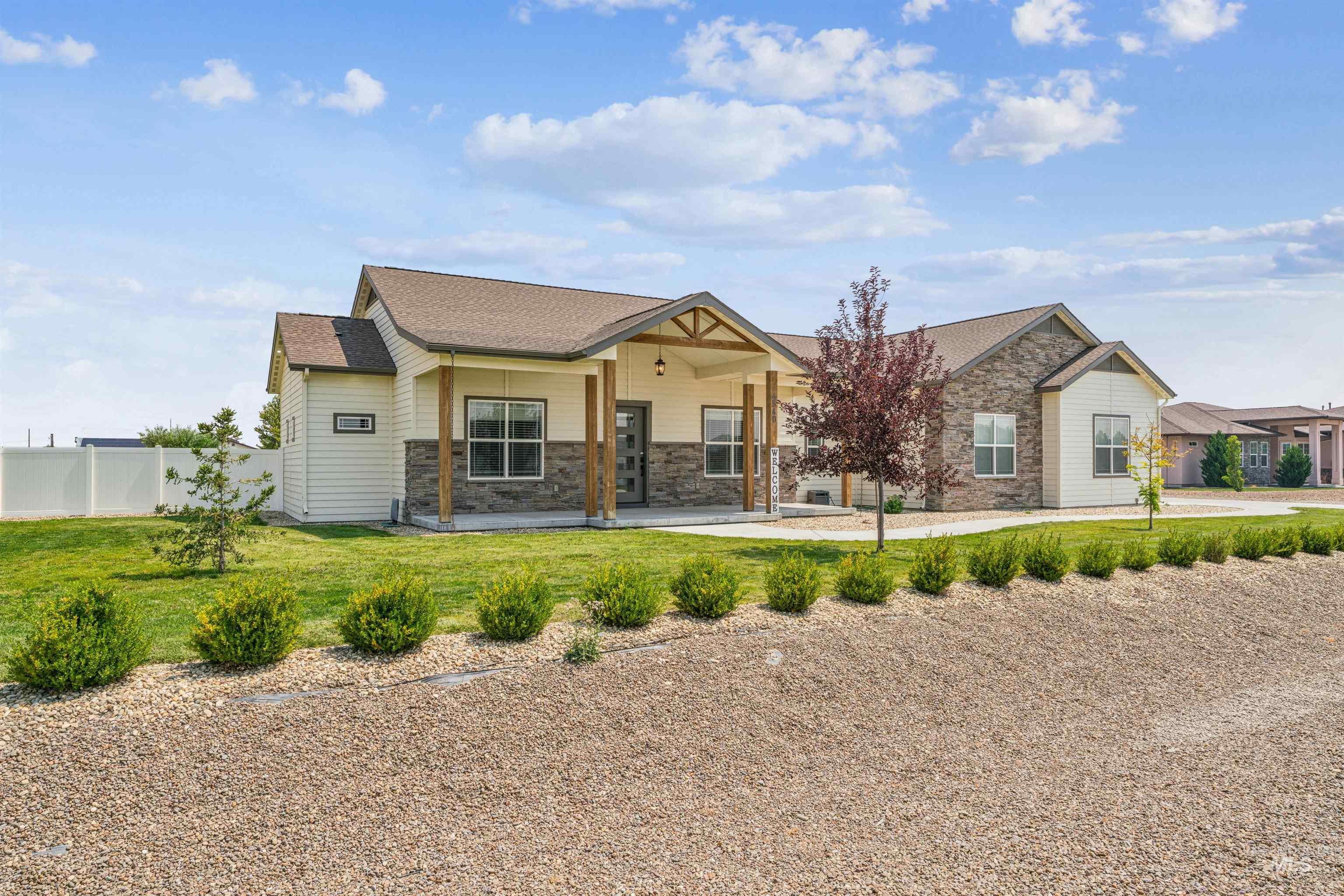 4540 NW Purple Sage Circle, Mountain Home, Idaho 83647, 3 Bedrooms, 2.5 Bathrooms, Residential For Sale, Price $775,000,MLS 98996484