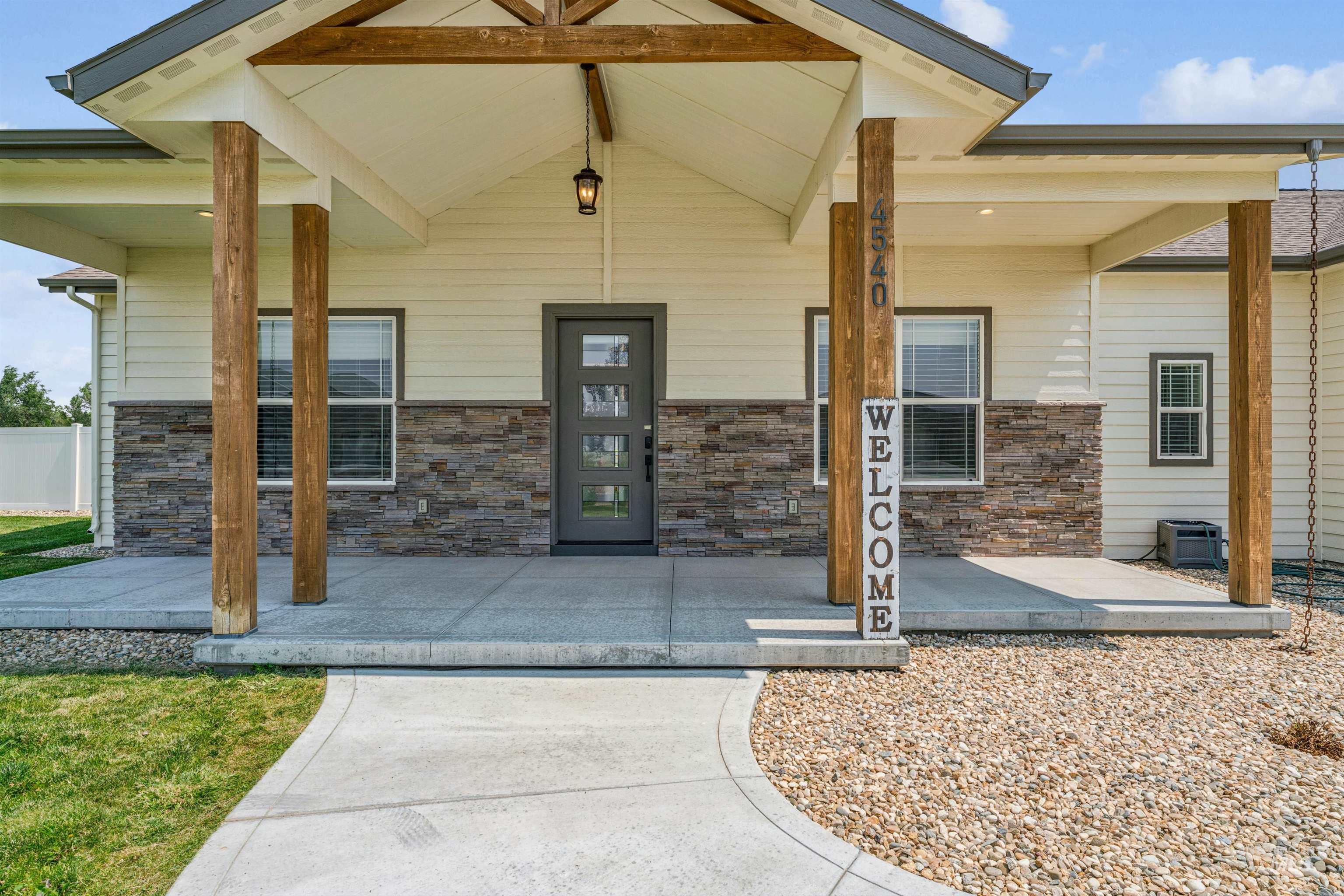 4540 NW Purple Sage Circle, Mountain Home, Idaho 83647, 3 Bedrooms, 2.5 Bathrooms, Residential For Sale, Price $775,000,MLS 98996484