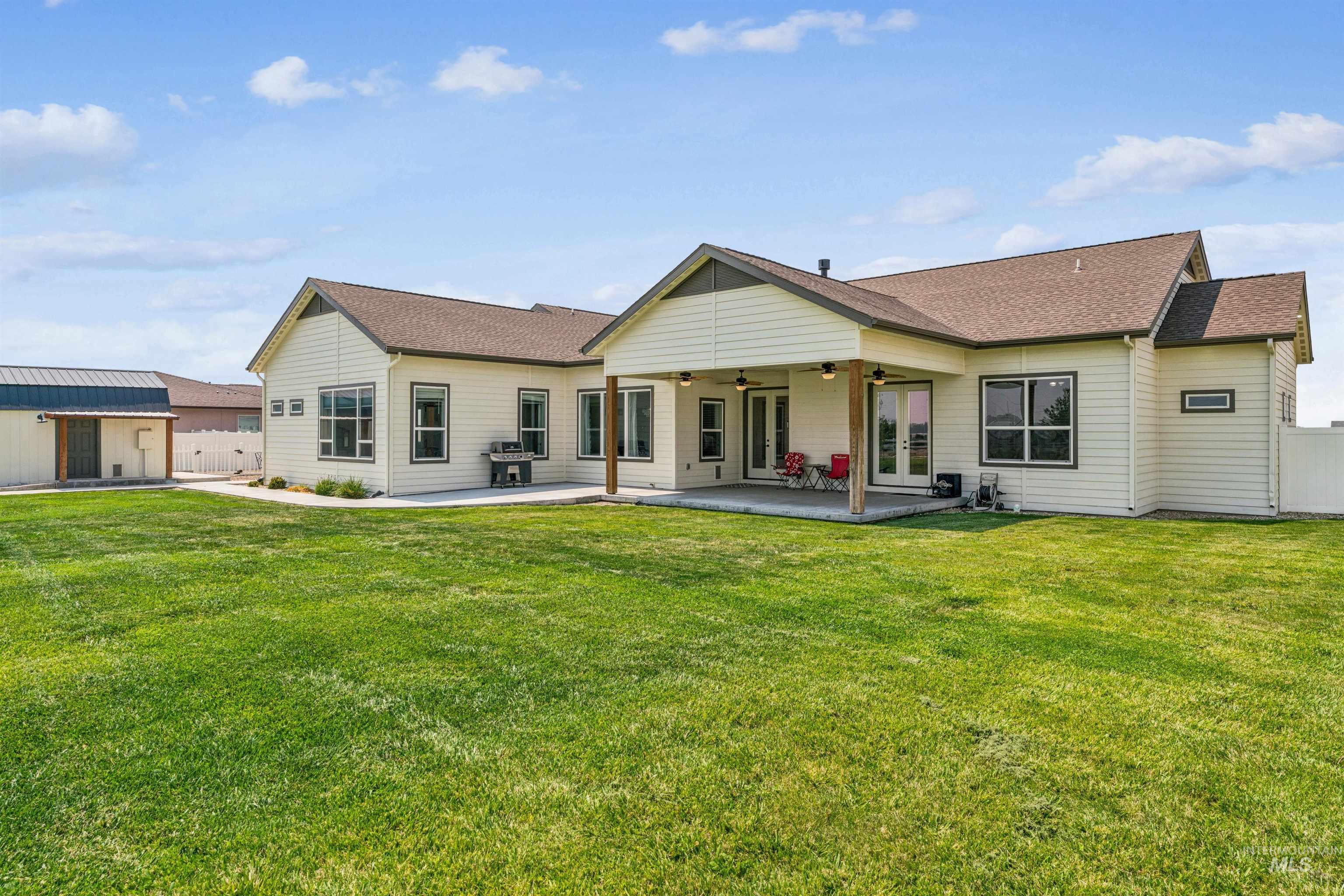 4540 NW Purple Sage Circle, Mountain Home, Idaho 83647, 3 Bedrooms, 2.5 Bathrooms, Residential For Sale, Price $775,000,MLS 98996484