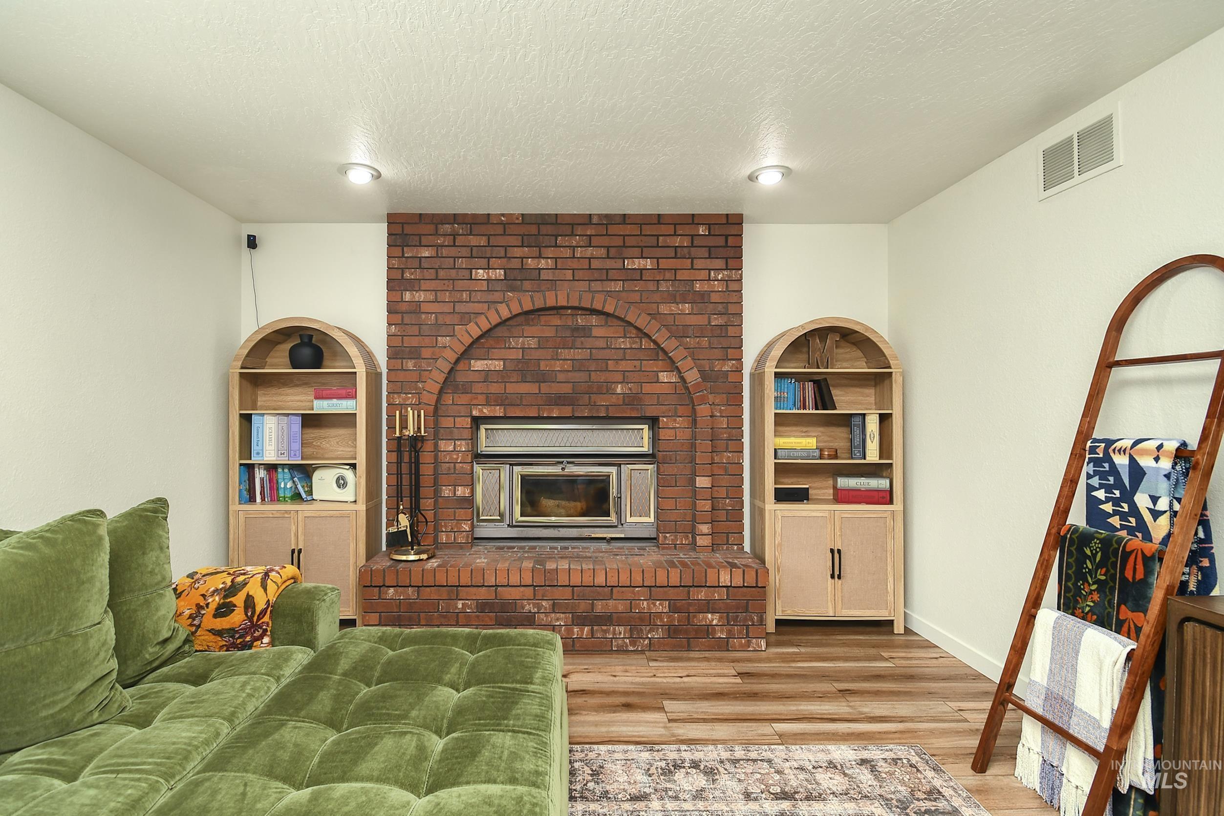 127 Ruth Lane, Nampa, Idaho 83686, 5 Bedrooms, 2.5 Bathrooms, Residential For Sale, Price $829,000,MLS 98996485