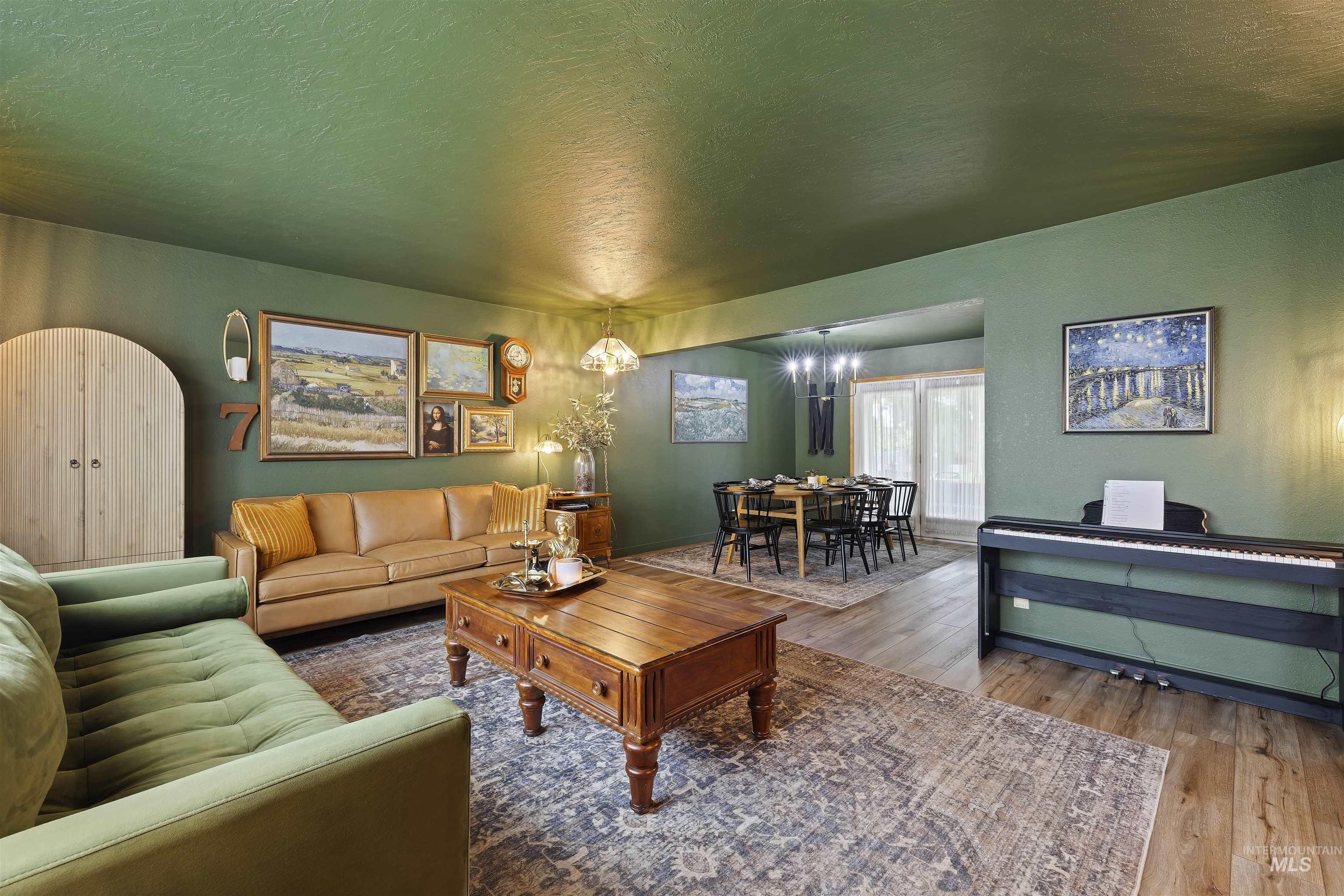 127 Ruth Lane, Nampa, Idaho 83686, 5 Bedrooms, 2.5 Bathrooms, Residential For Sale, Price $829,000,MLS 98996485