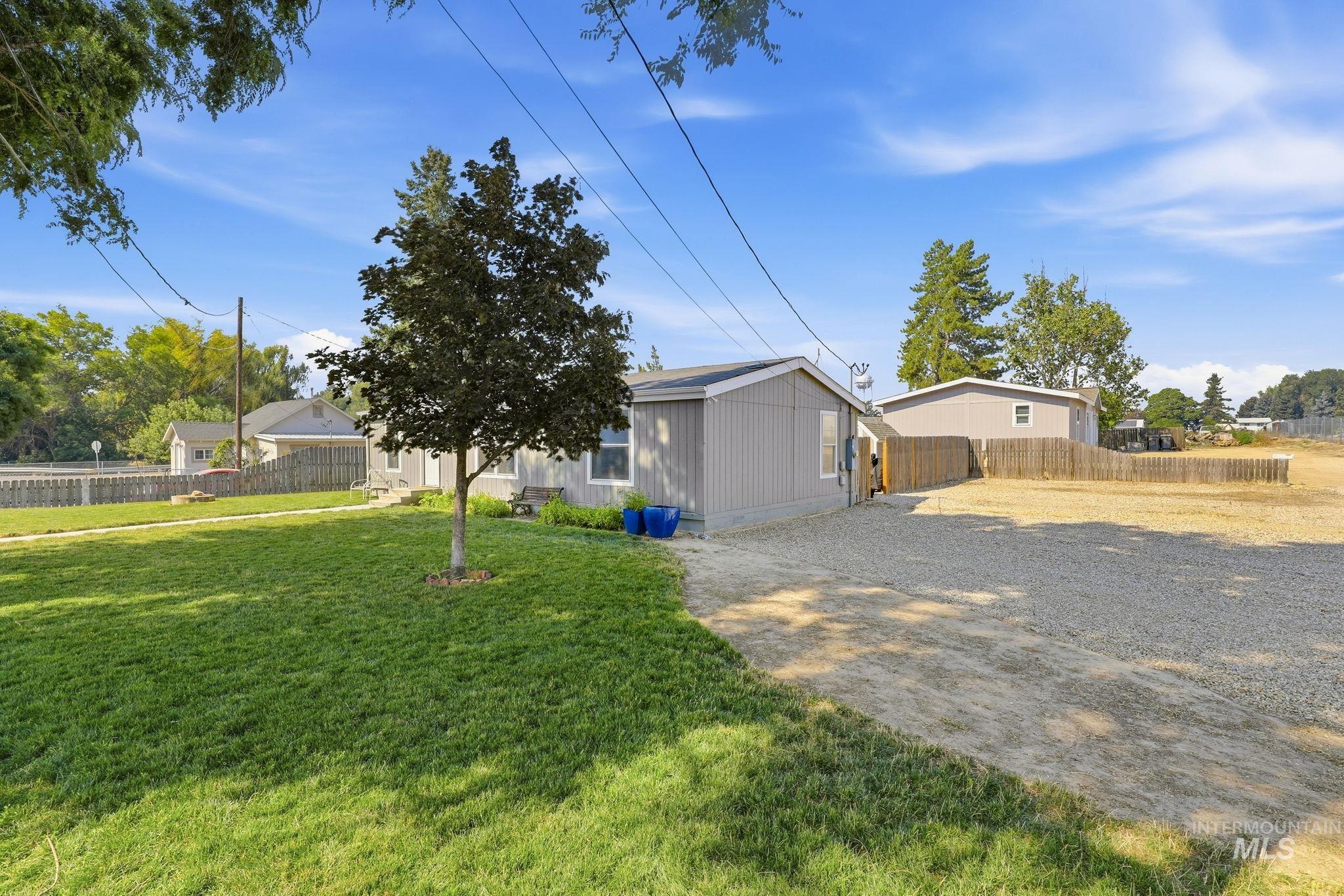 689 Notus Rd, Notus, Idaho 83656, 3 Bedrooms, 2 Bathrooms, Residential For Sale, Price $324,000,MLS 98996489