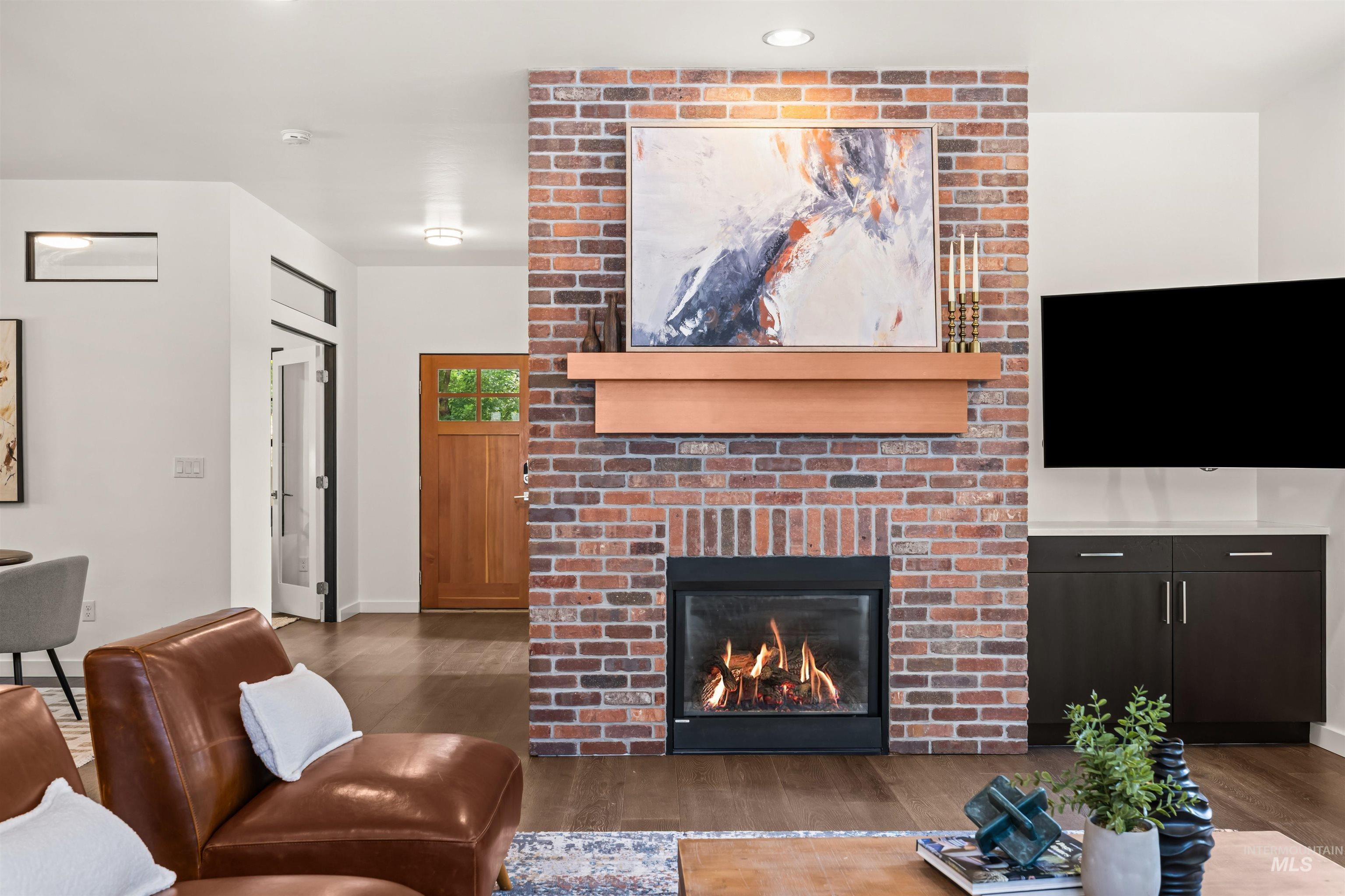 1911 N 10th Street, Boise, Idaho 83702, 5 Bedrooms, 4.5 Bathrooms, Residential For Sale, Price $1,499,000,MLS 98996490