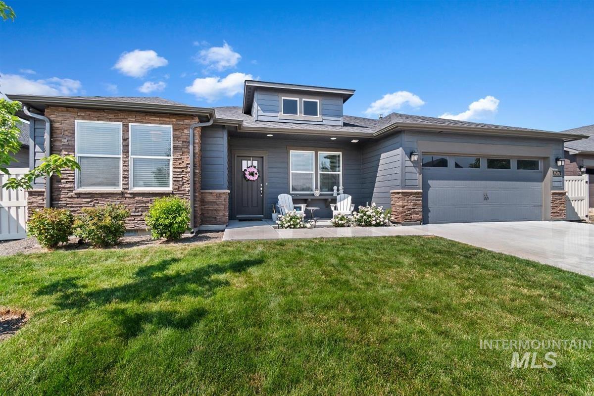 7680 W Blackberry Ct., Boise, Idaho 83709, 4 Bedrooms, 2.5 Bathrooms, Residential For Sale, Price $519,900,MLS 98996491