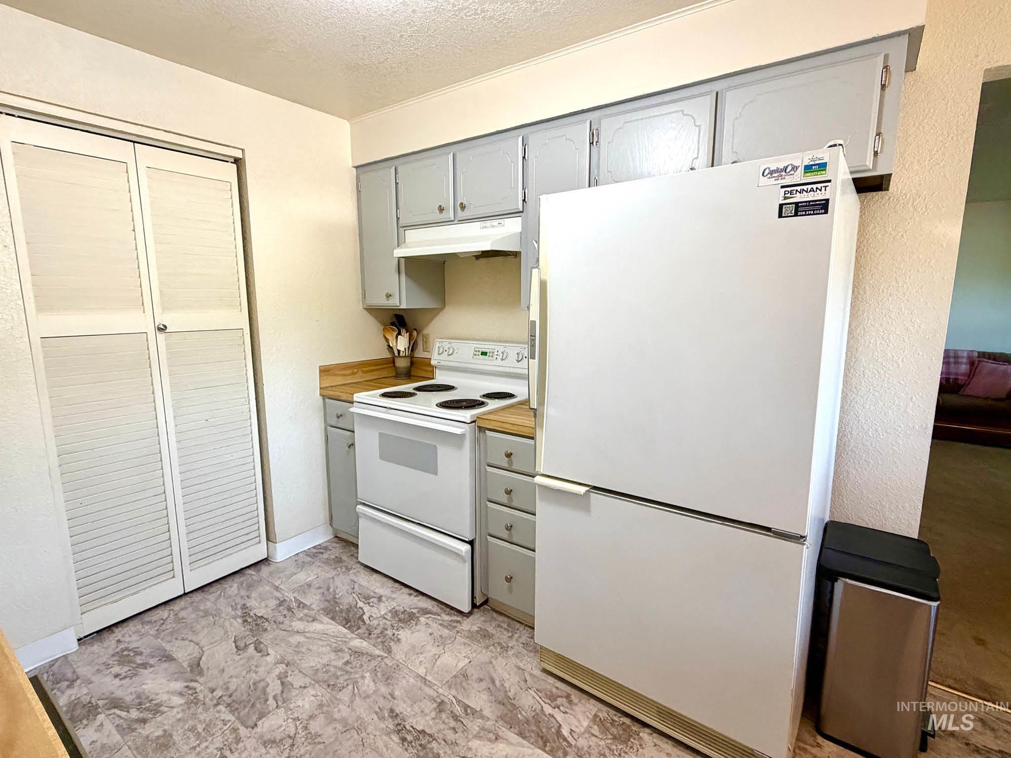 3920 N Maple Grove, Boise, Idaho 83704, 3 Bedrooms, 1 Bathroom, Residential For Sale, Price $324,999,MLS 98996492