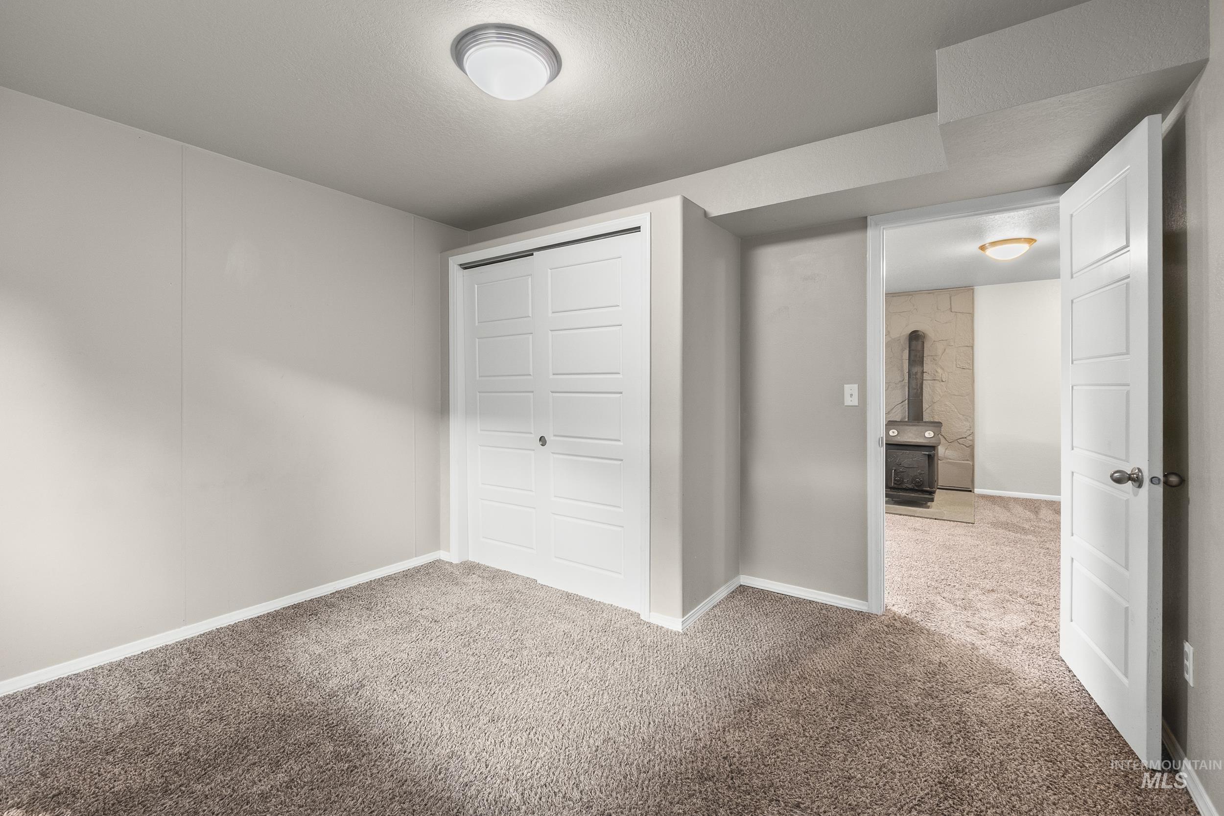 8920 W Donnybrook Dr, Boise, Idaho 83709, 5 Bedrooms, 3 Bathrooms, Residential For Sale, Price $525,000,MLS 98996493