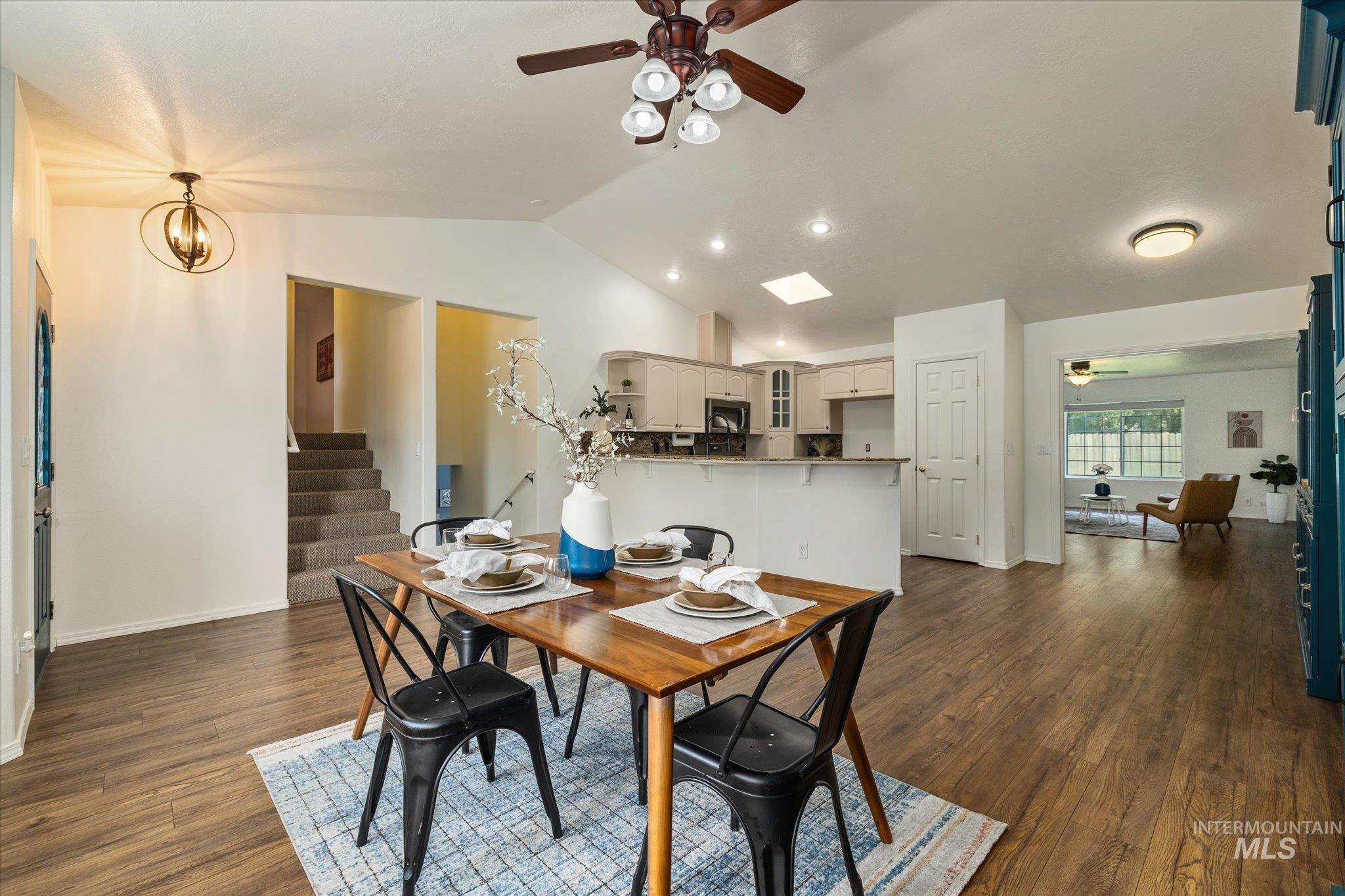3892 E Eisenhower Dr, Meridian, Idaho 83642, 4 Bedrooms, 4 Bathrooms, Residential For Sale, Price $559,900,MLS 98996495