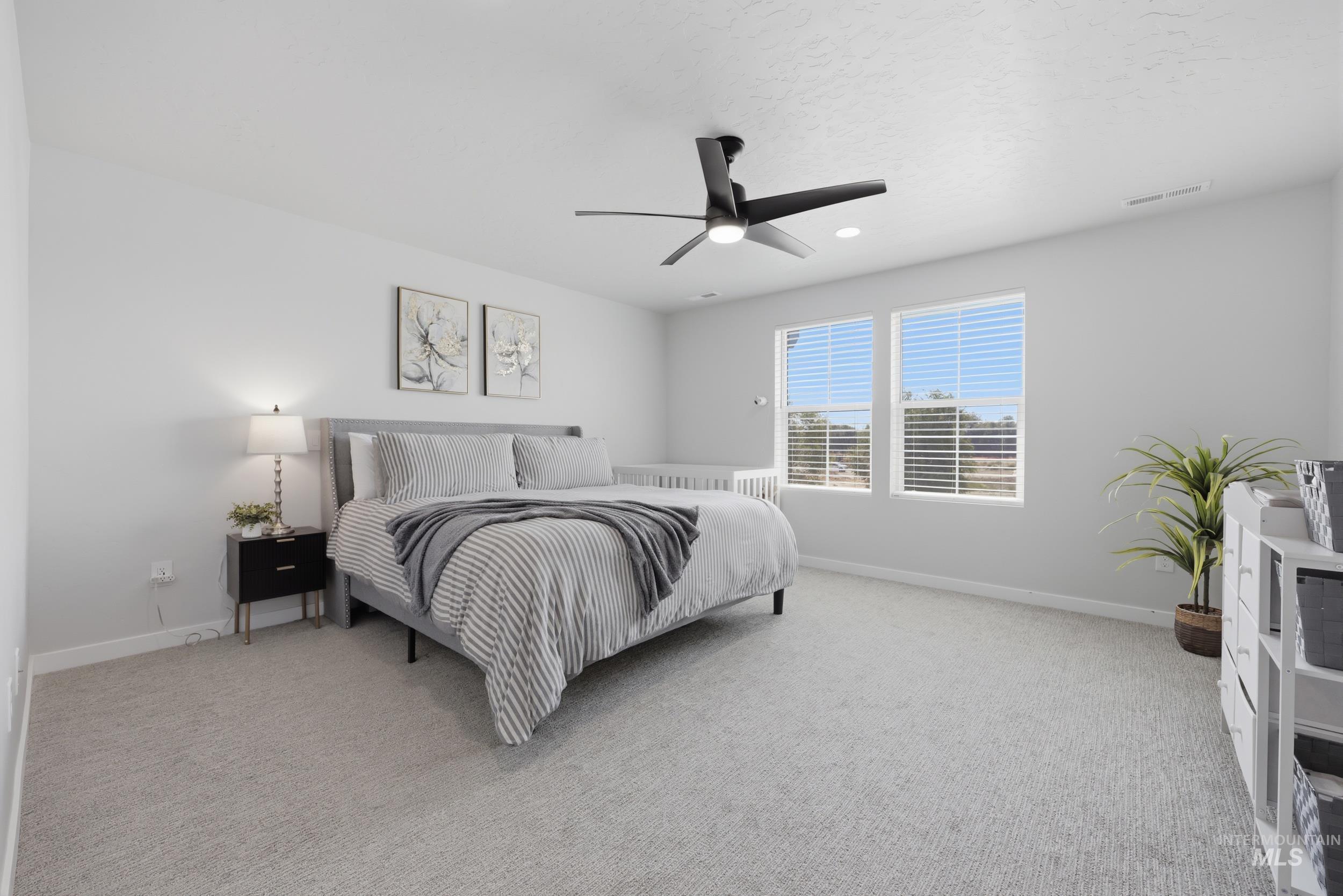 8848 W Hill Road Pkwy, Boise, Idaho 83714, 3 Bedrooms, 2.5 Bathrooms, Residential For Sale, Price $480,000,MLS 98996497