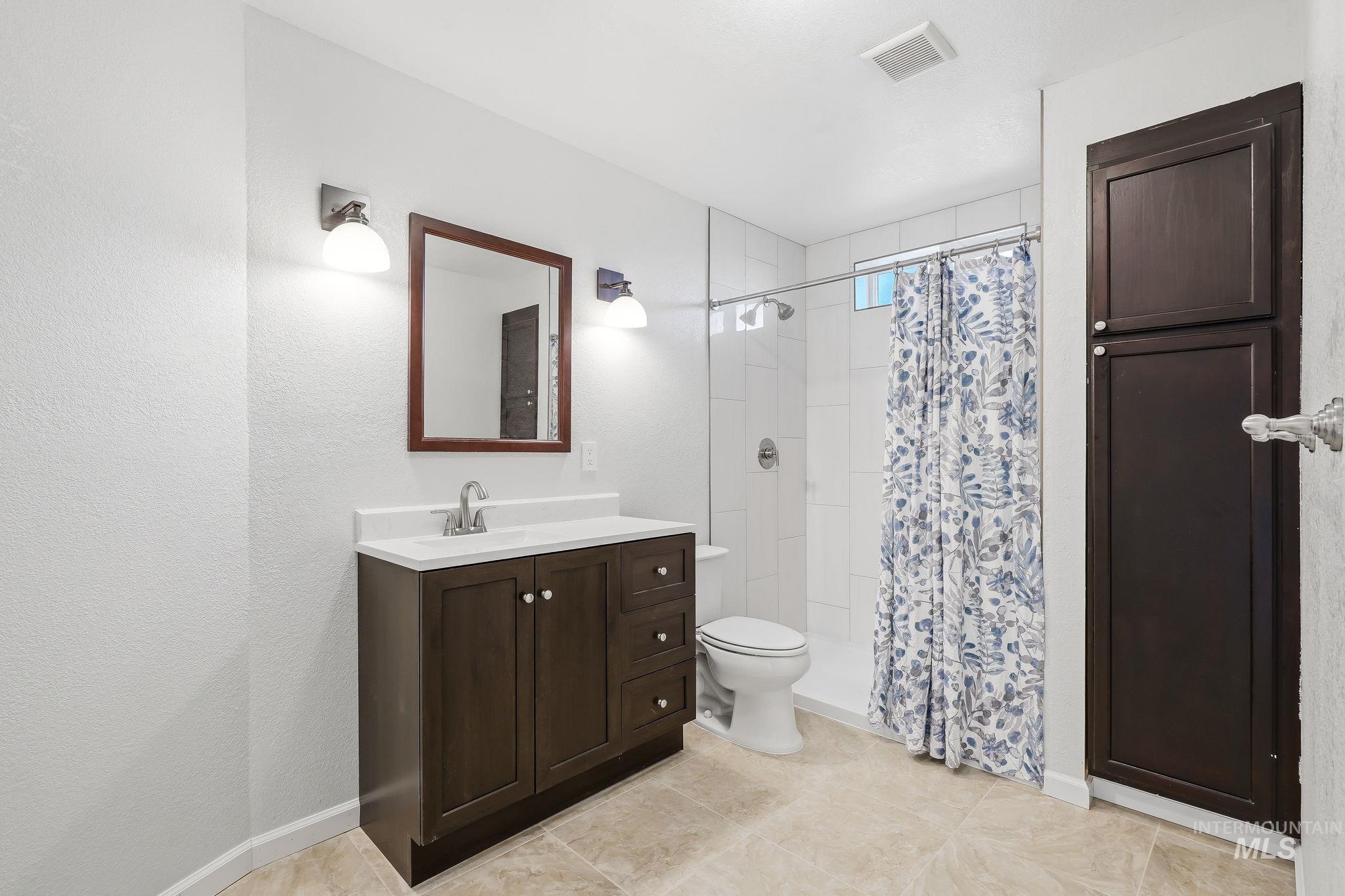 2311 N Monaco Way, Meridian, Idaho 83646, 4 Bedrooms, 3 Bathrooms, Residential For Sale, Price $524,900,MLS 98996498