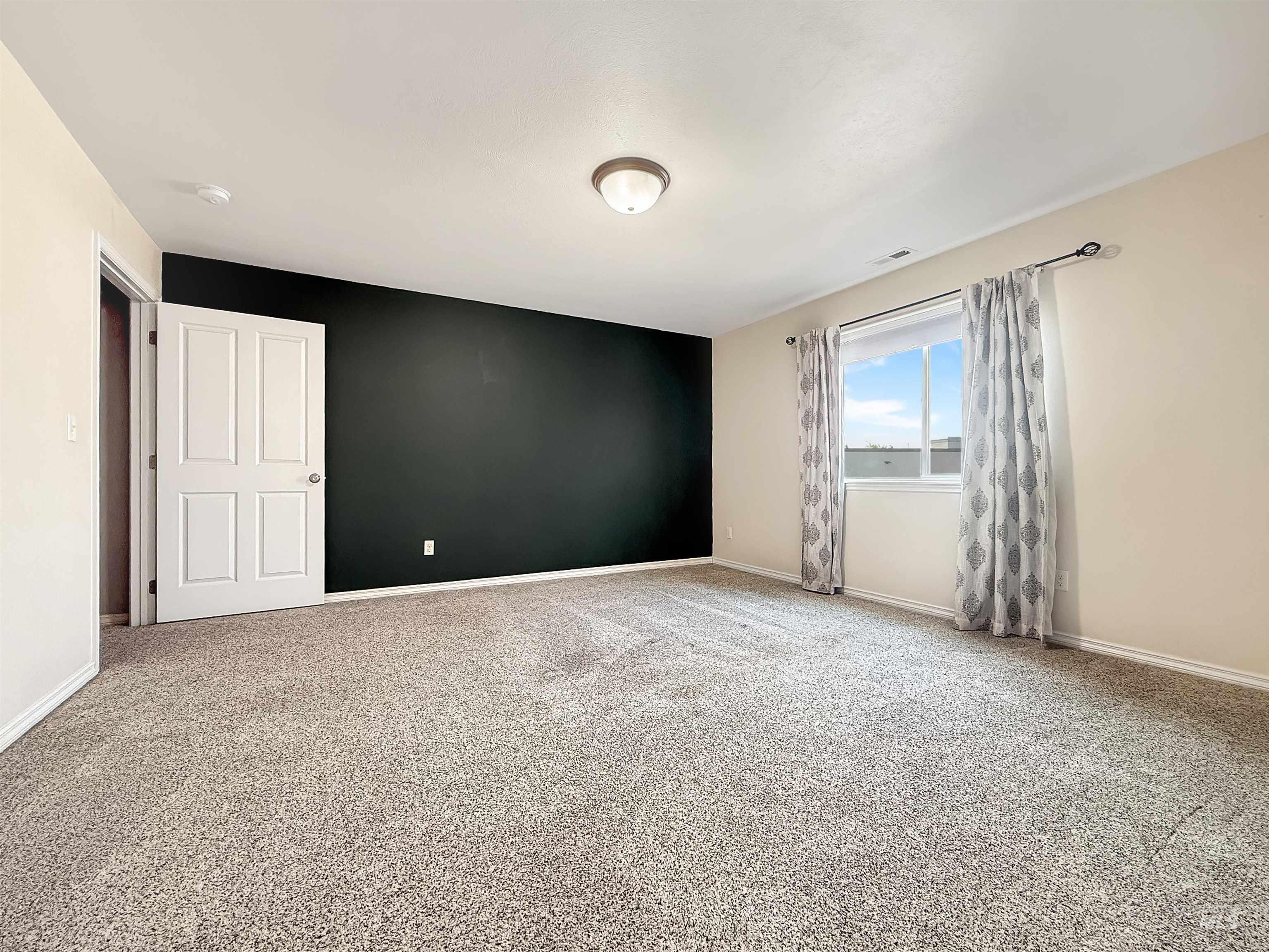1014 Alturas, Moscow, Idaho 83843, 3 Bedrooms, 2.5 Bathrooms, Residential For Sale, Price $439,000,MLS 98996499