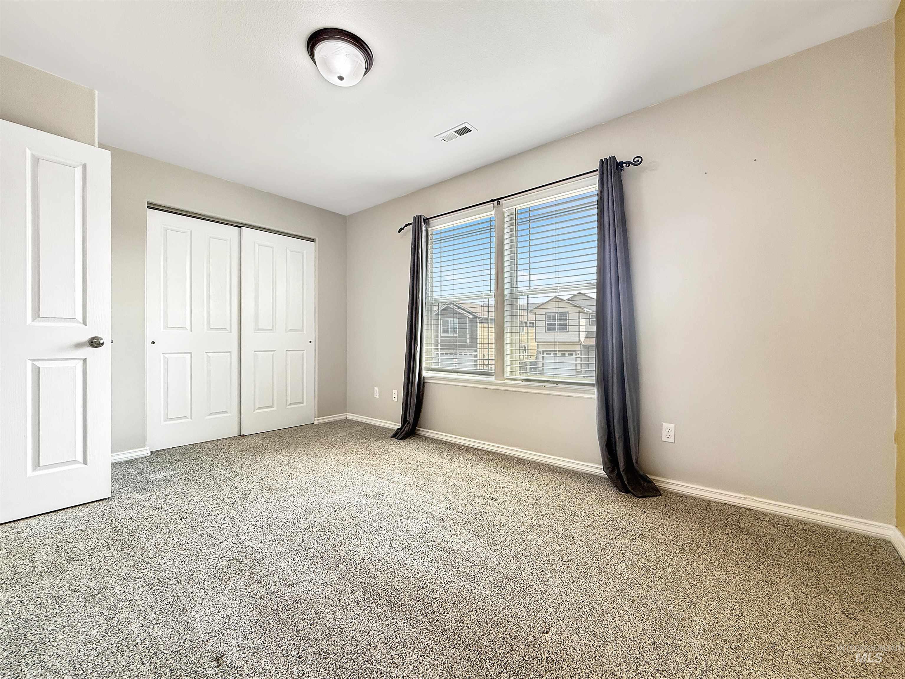 1014 Alturas, Moscow, Idaho 83843, 3 Bedrooms, 2.5 Bathrooms, Residential For Sale, Price $439,000,MLS 98996499