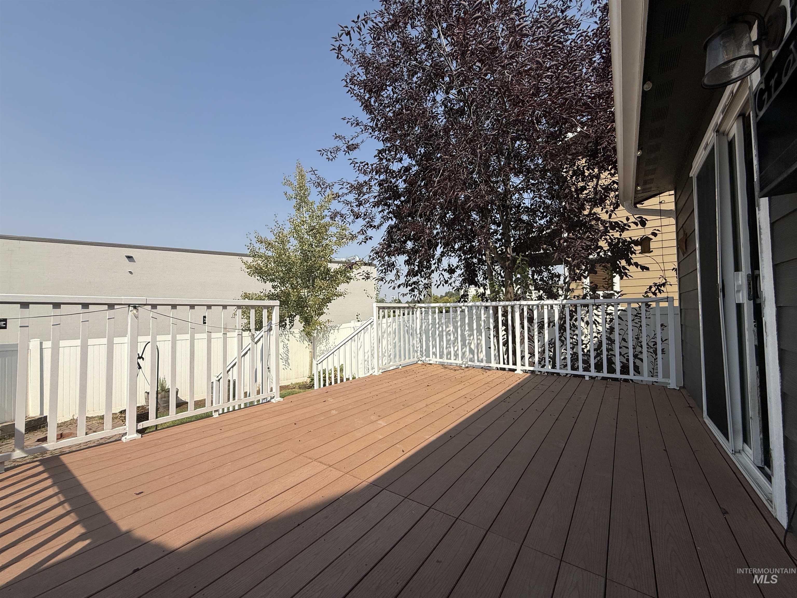 1014 Alturas, Moscow, Idaho 83843, 3 Bedrooms, 2.5 Bathrooms, Residential For Sale, Price $439,000,MLS 98996499