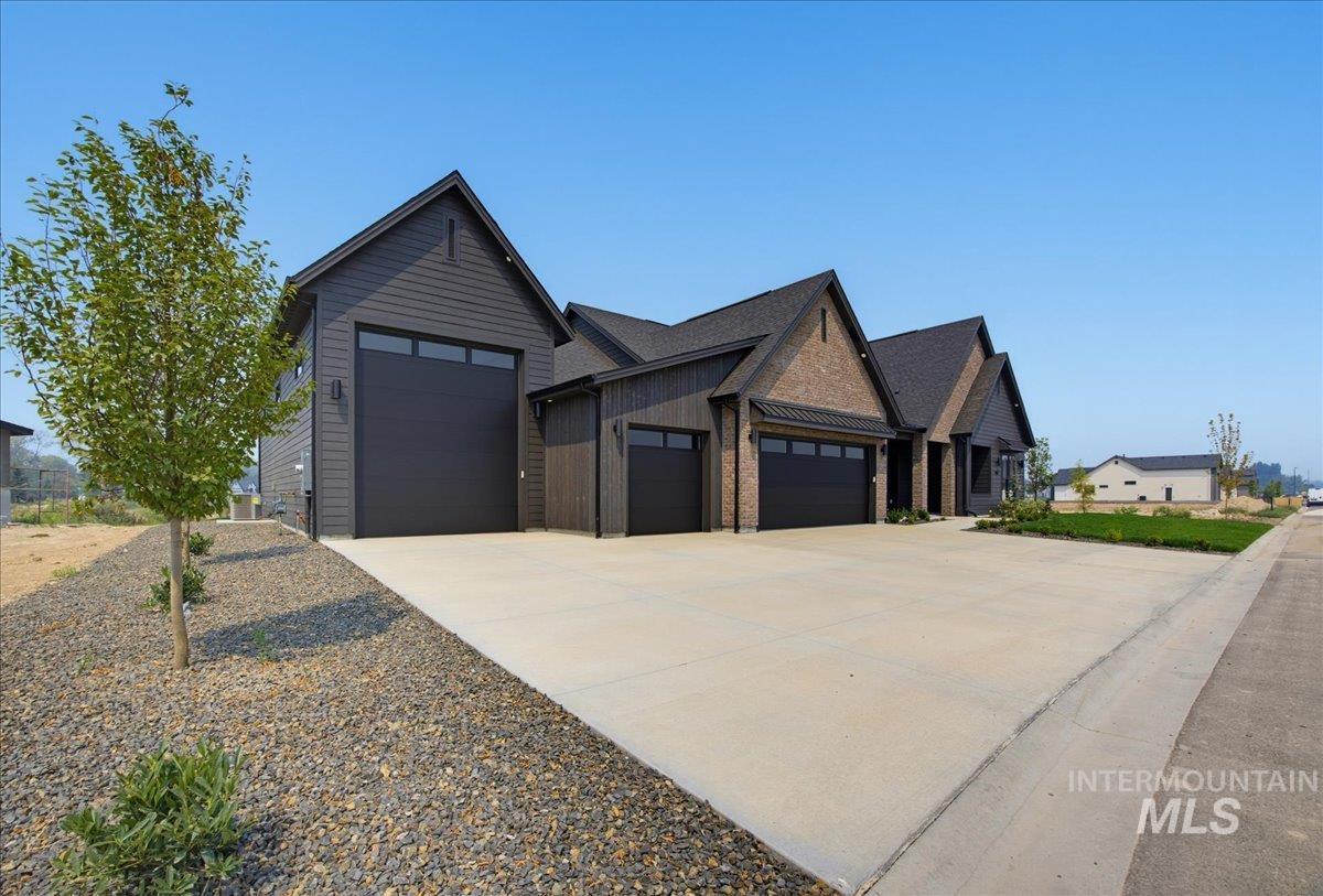 584 Founder Ave, Middleton, Idaho 83644, 4 Bedrooms, 2.5 Bathrooms, Residential For Sale, Price $1,279,900,MLS 98996502