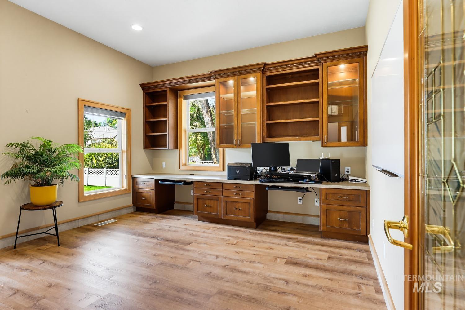 2068 E Handel Ct, Meridian, Idaho 83646, 6 Bedrooms, 3.5 Bathrooms, Residential For Sale, Price $1,599,900,MLS 98996504