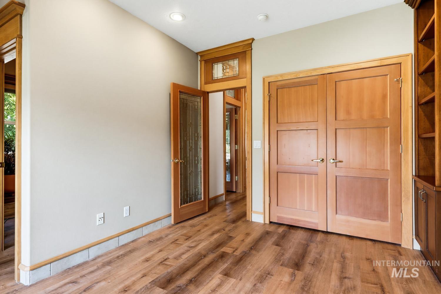 2068 E Handel Ct, Meridian, Idaho 83646, 6 Bedrooms, 3.5 Bathrooms, Residential For Sale, Price $1,599,900,MLS 98996504
