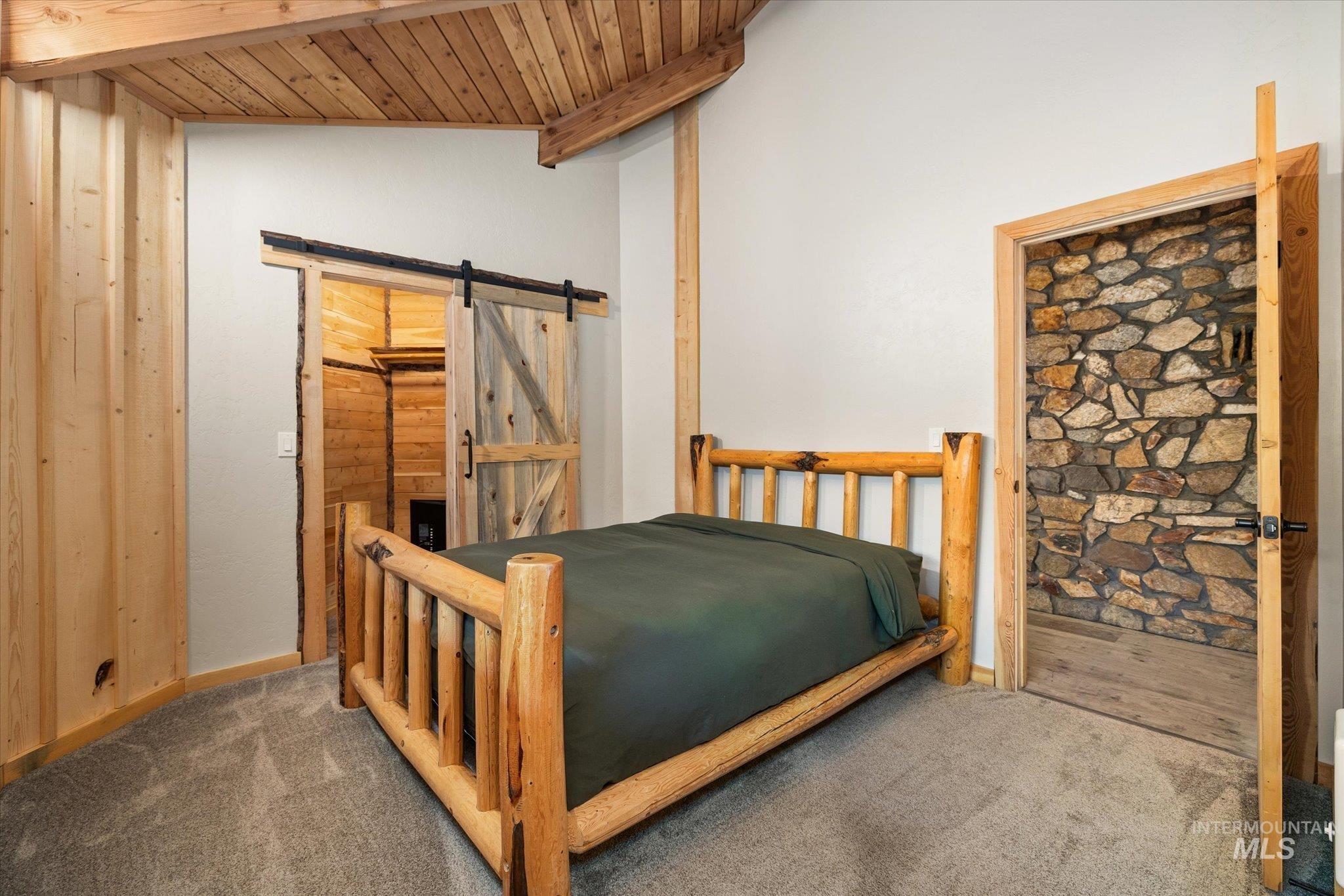 30 Timberline Dr, Garden Valley, Idaho 83622, 2 Bedrooms, 2 Bathrooms, Residential For Sale, Price $489,900,MLS 98996507