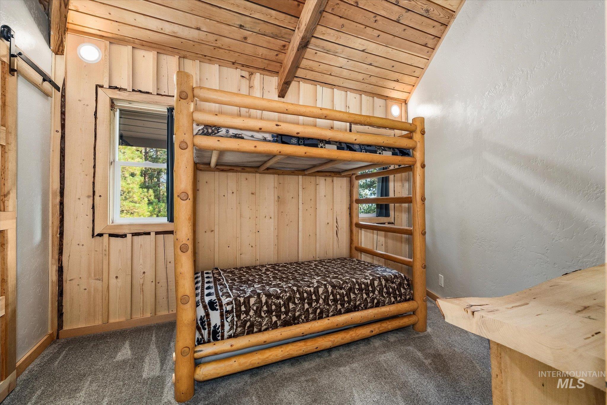 30 Timberline Dr, Garden Valley, Idaho 83622, 2 Bedrooms, 2 Bathrooms, Residential For Sale, Price $489,900,MLS 98996507