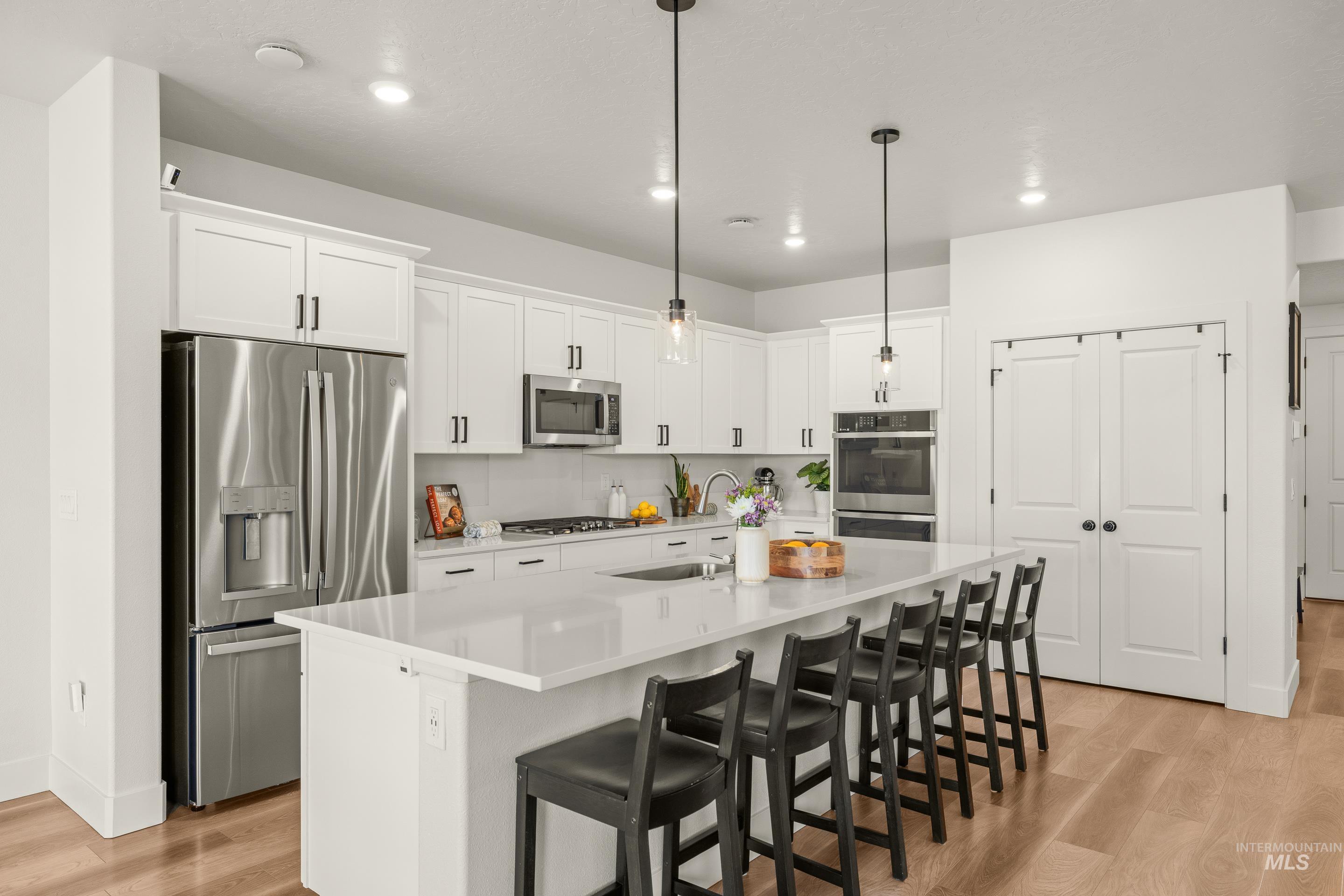 180 E Arimo St., Meridian, Idaho 83642, 5 Bedrooms, 3 Bathrooms, Residential For Sale, Price $679,900,MLS 98996509