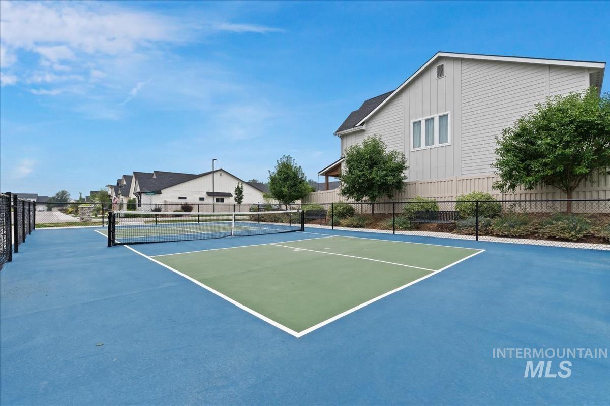 4074 E Awbrey St., Meridian, Idaho 83642, 3 Bedrooms, 2.5 Bathrooms, Residential For Sale, Price $789,000,MLS 98996510
