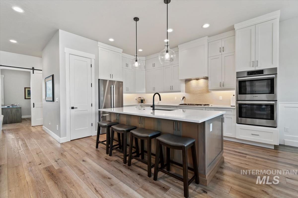4074 E Awbrey St., Meridian, Idaho 83642, 3 Bedrooms, 2.5 Bathrooms, Residential For Sale, Price $789,000,MLS 98996510
