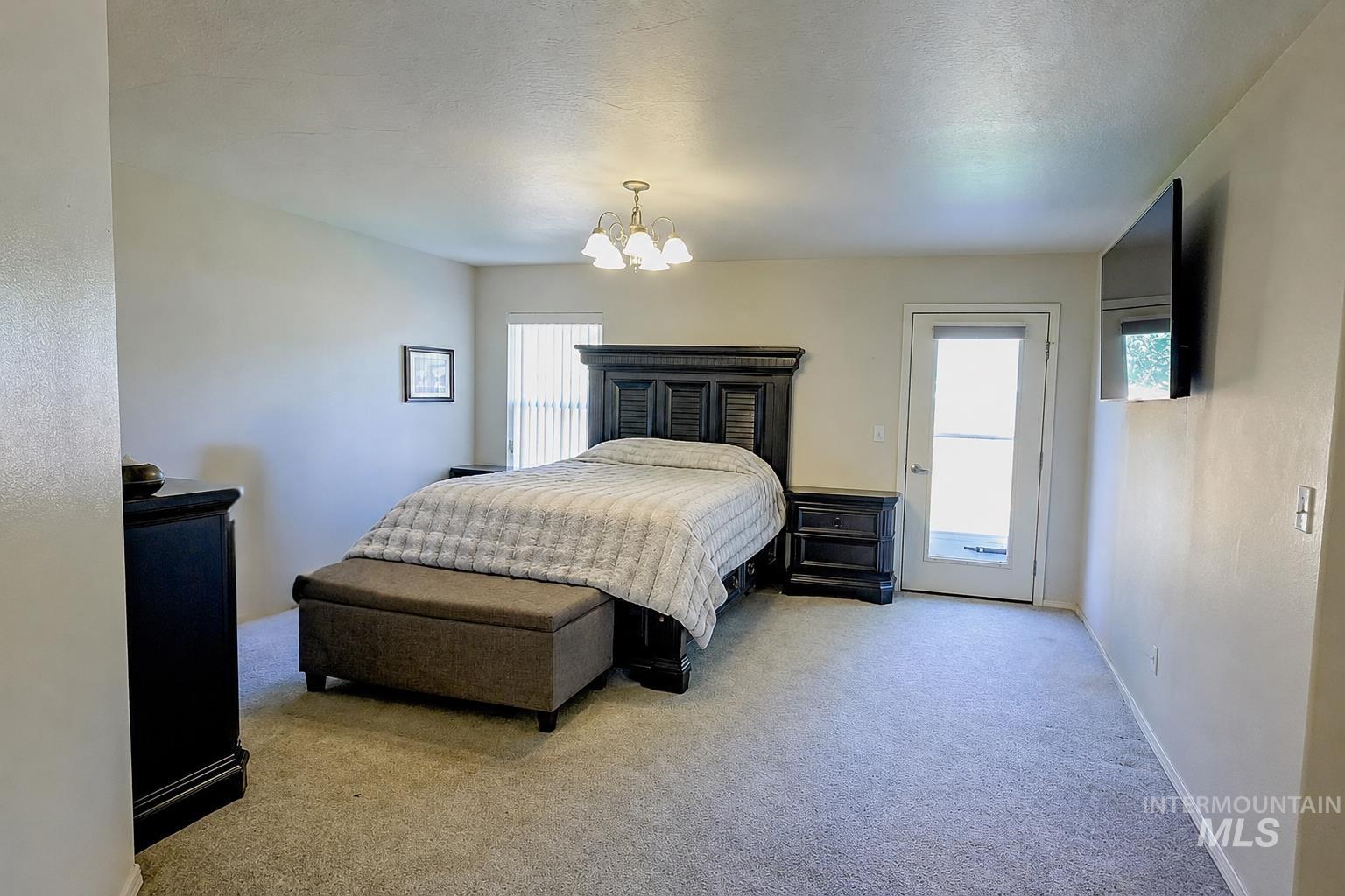 292 Whispering Pine, Twin Falls, Idaho 83301, 3 Bedrooms, 2 Bathrooms, Residential For Sale, Price $405,000, 98996512