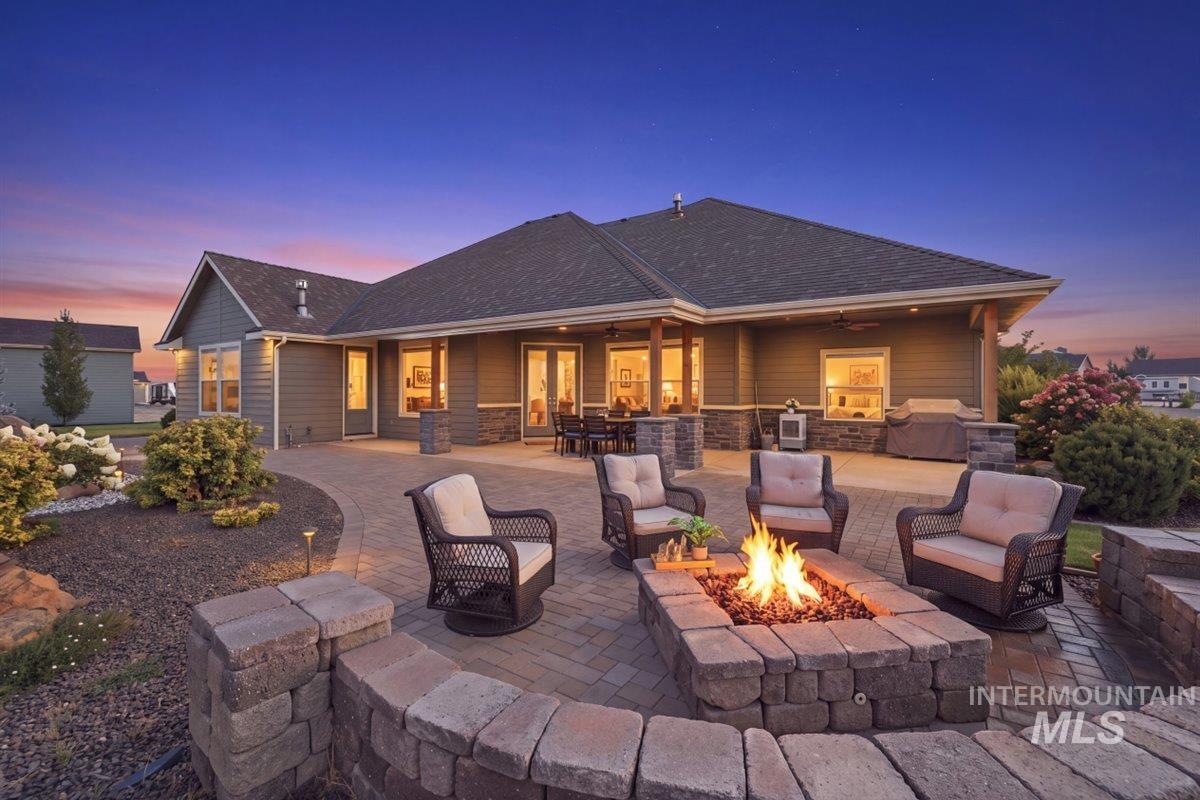24053 Pheasant Ridge Ct., Middleton, Idaho 83664, 3 Bedrooms, 2.5 Bathrooms, Residential For Sale, Price $1,050,000,MLS 98996514