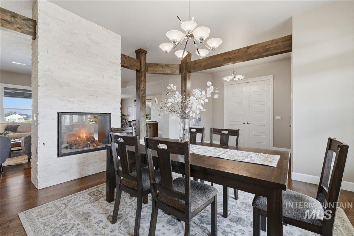 24053 Pheasant Ridge Ct., Middleton, Idaho 83664, 3 Bedrooms, 2.5 Bathrooms, Residential For Sale, Price $1,050,000,MLS 98996514