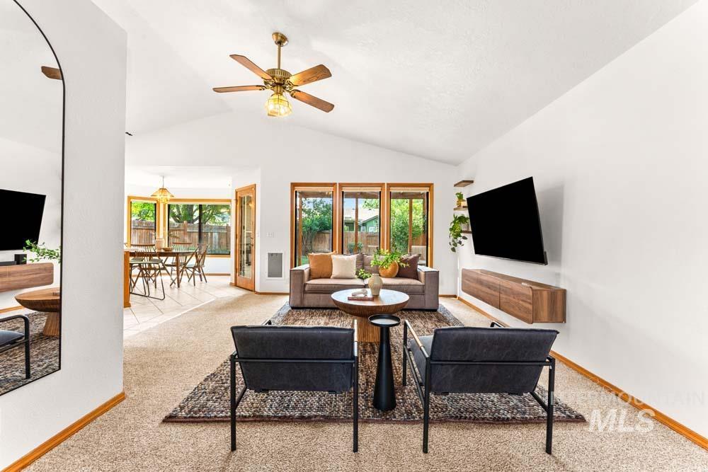 2317 W Rainfall St, Meridian, Idaho 83646, 3 Bedrooms, 2 Bathrooms, Residential For Sale, Price $435,000,MLS 98996517