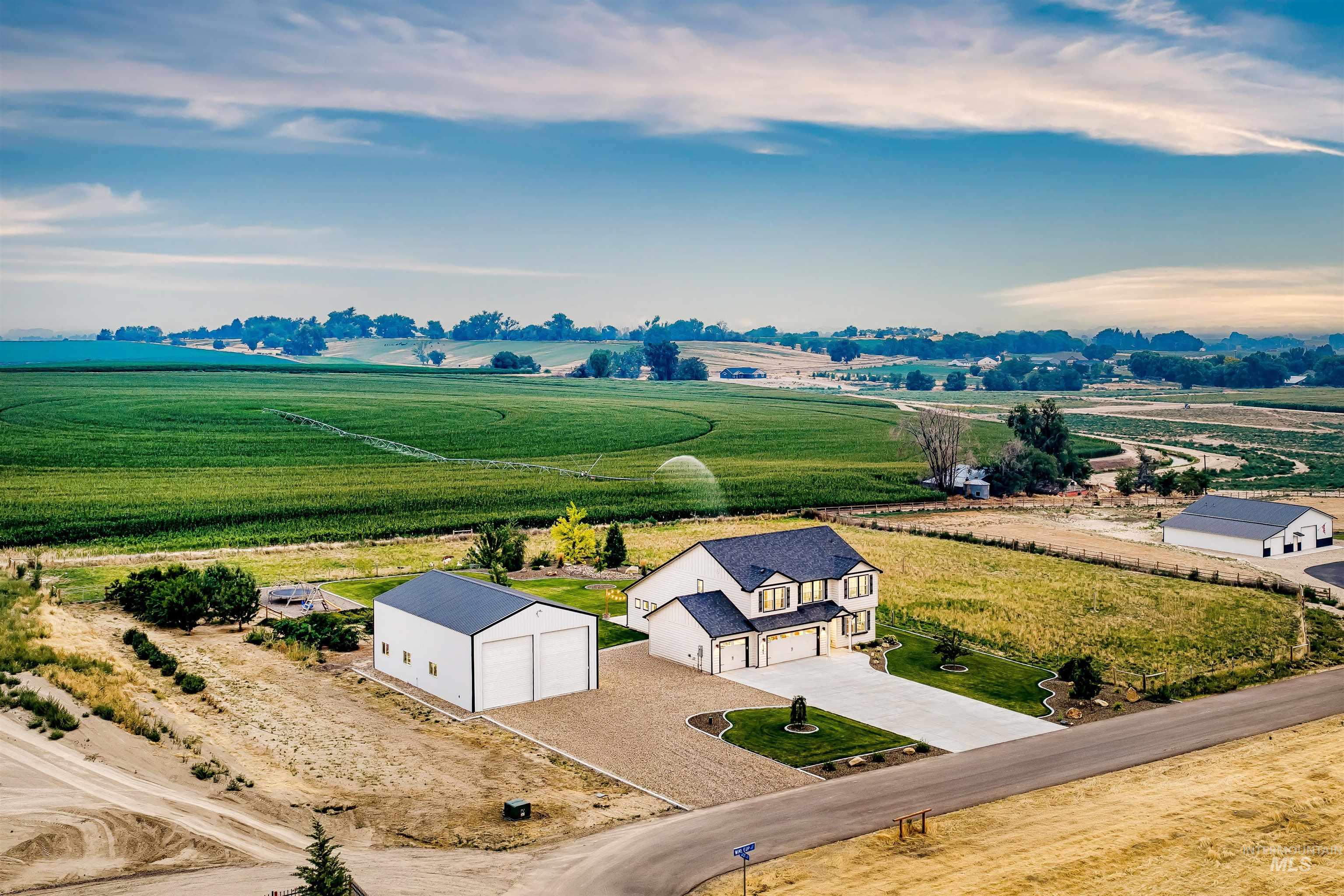28341 Winecup Ln, Parma, Idaho 83660, 4 Bedrooms, 3 Bathrooms, Residential For Sale, Price $919,900,MLS 98996518