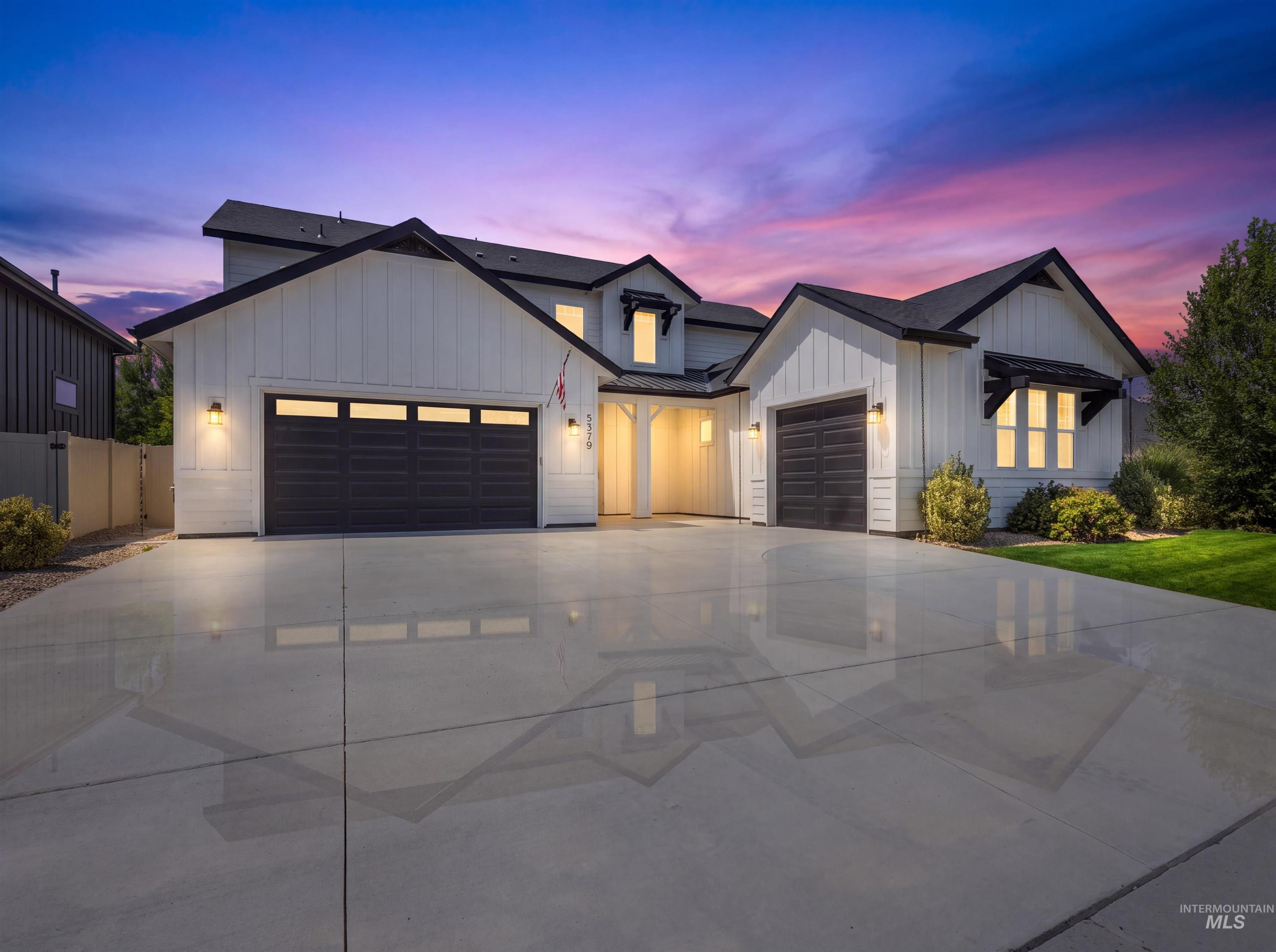 5379 S Mesa Trail Pl, Meridian, Idaho 83642, 4 Bedrooms, 3.5 Bathrooms, Residential For Sale, Price $899,000,MLS 98996519