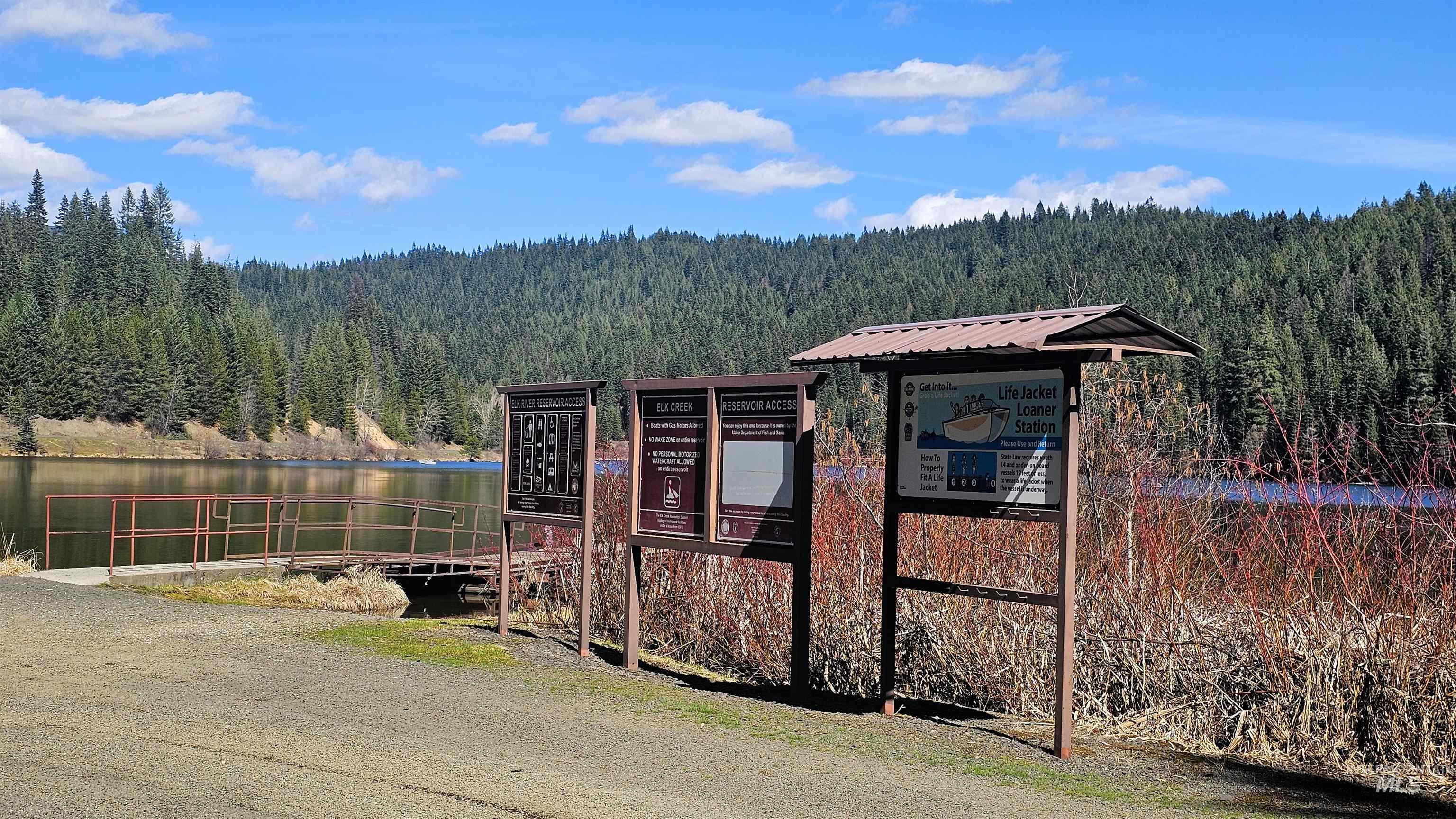 210 S 2nd St, Elk River, Idaho 83827, 4 Bedrooms, 1.5 Bathrooms, Residential For Sale, Price $349,000,MLS 98996520