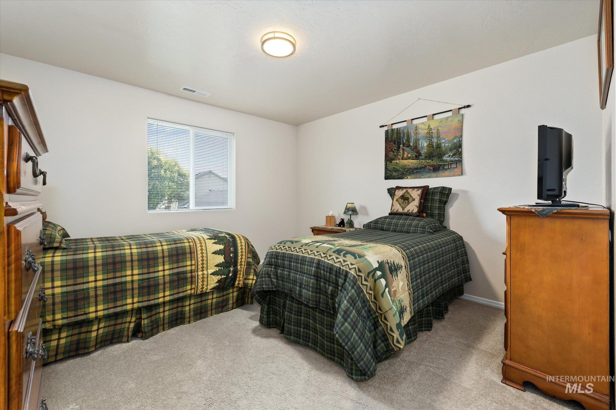 3427 S Clark Fork Ave, Nampa, Idaho 83686, 5 Bedrooms, 2.5 Bathrooms, Residential For Sale, Price $449,900,MLS 98996529