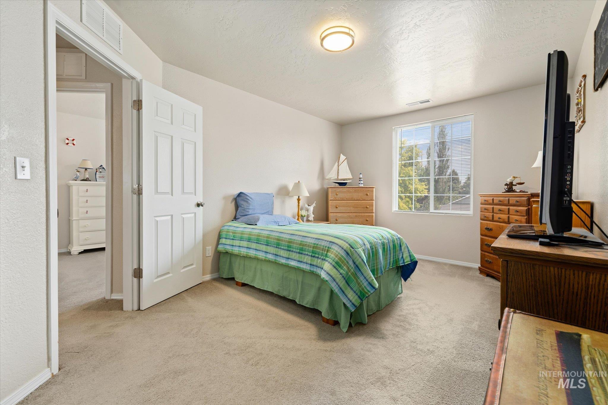 3427 S Clark Fork Ave, Nampa, Idaho 83686, 5 Bedrooms, 2.5 Bathrooms, Residential For Sale, Price $449,900,MLS 98996529
