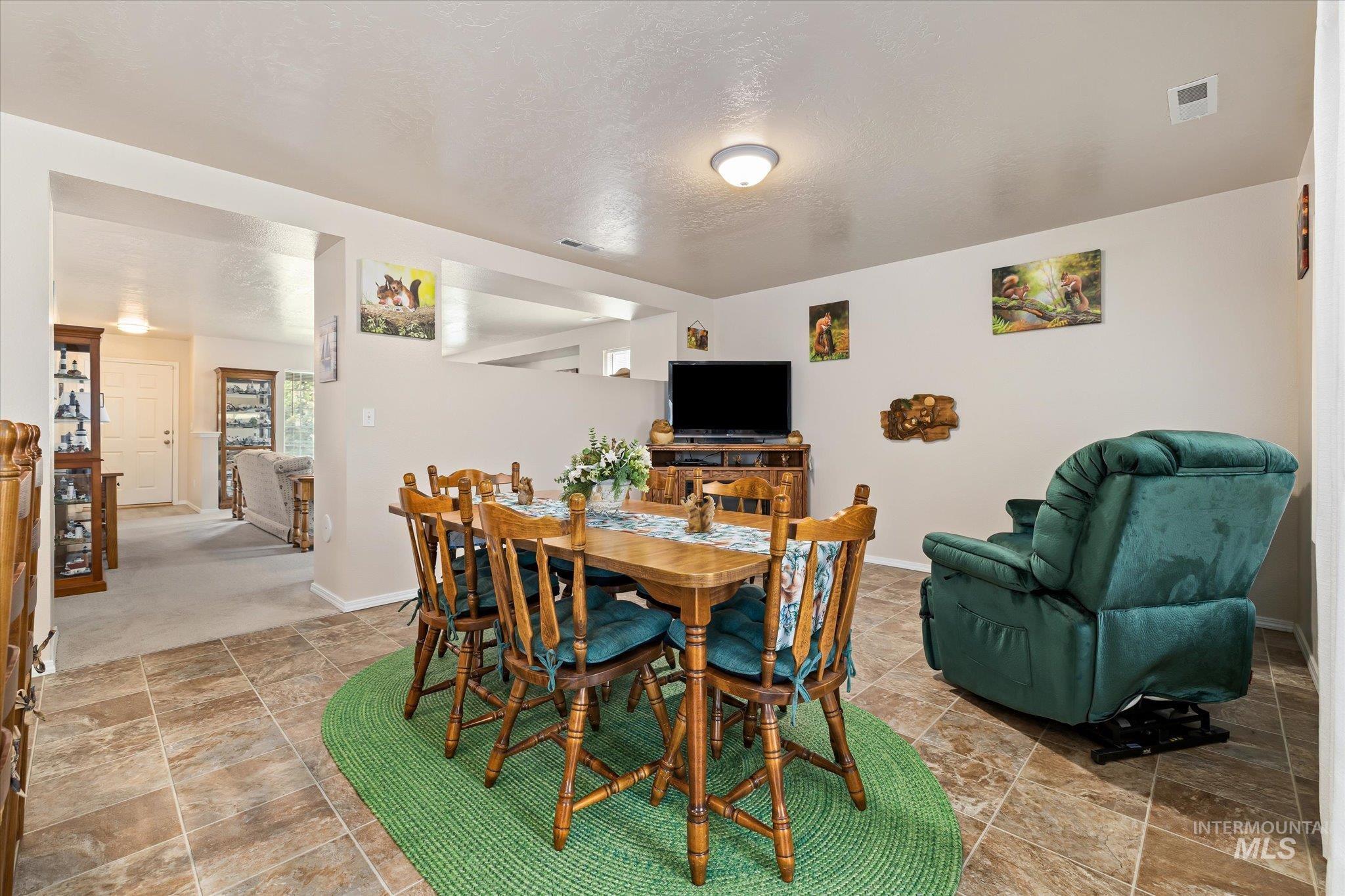 3427 S Clark Fork Ave, Nampa, Idaho 83686, 5 Bedrooms, 2.5 Bathrooms, Residential For Sale, Price $449,900,MLS 98996529