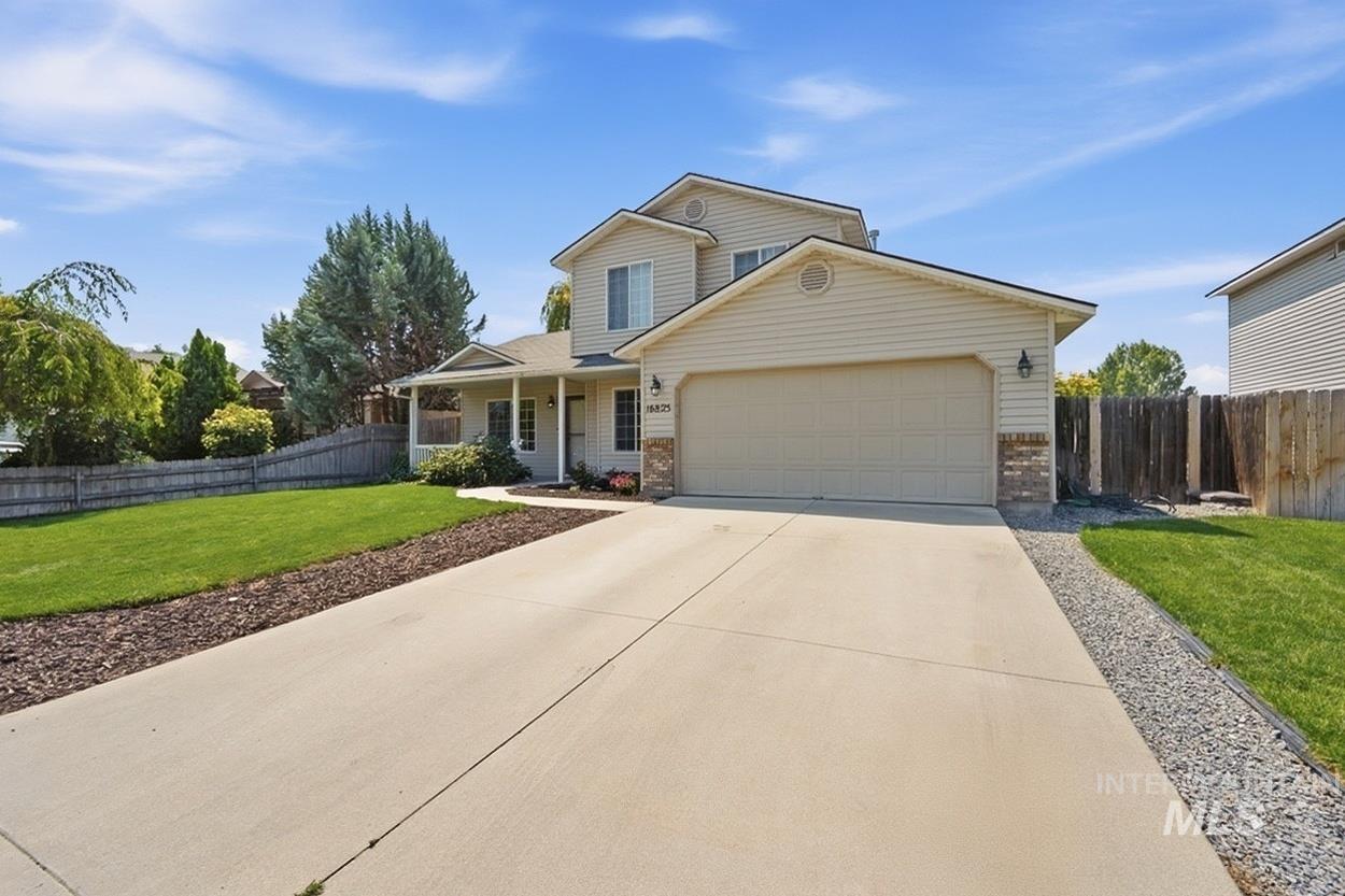 16825 Old Friendship Way, Caldwell, Idaho 83607, 4 Bedrooms, 2.5 Bathrooms, Residential For Sale, Price $369,900,MLS 98996530