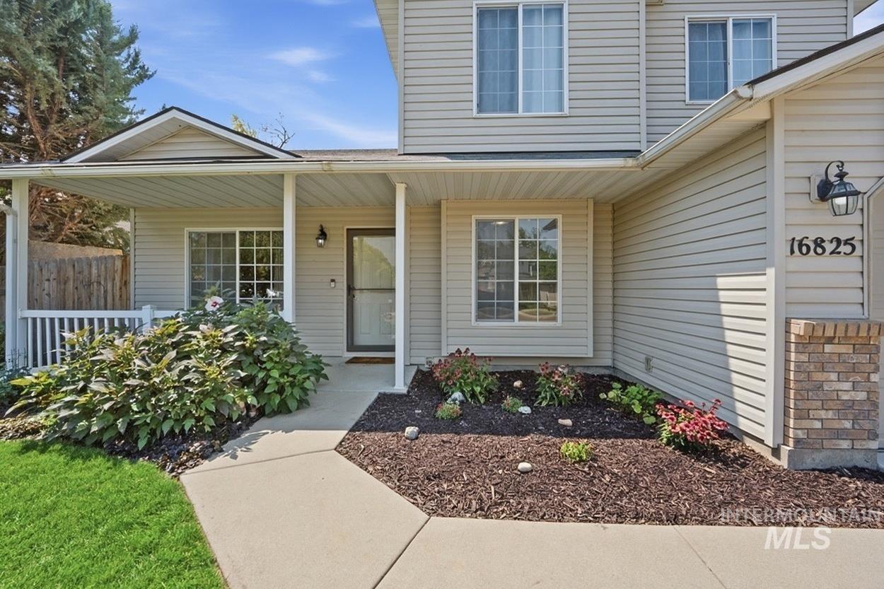 16825 Old Friendship Way, Caldwell, Idaho 83607, 4 Bedrooms, 2.5 Bathrooms, Residential For Sale, Price $369,900,MLS 98996530