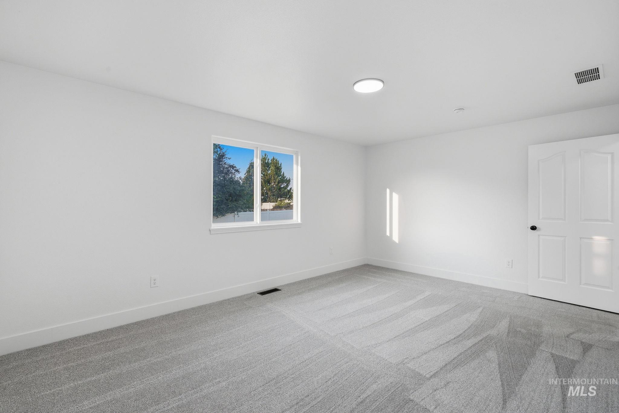 770 E Red Bud St, Kuna, Idaho 83634, 4 Bedrooms, 2 Bathrooms, Residential For Sale, Price $429,000,MLS 98996532