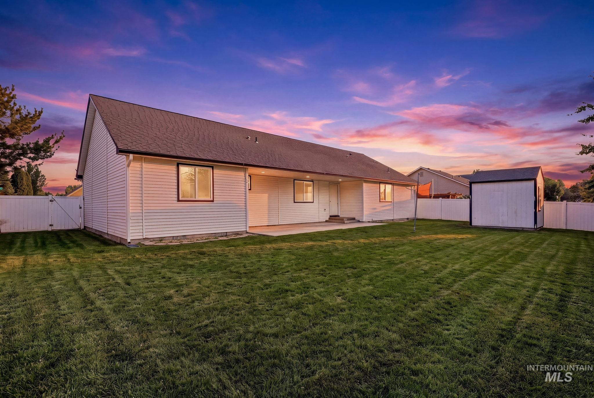 770 E Red Bud St, Kuna, Idaho 83634, 4 Bedrooms, 2 Bathrooms, Residential For Sale, Price $429,000,MLS 98996532