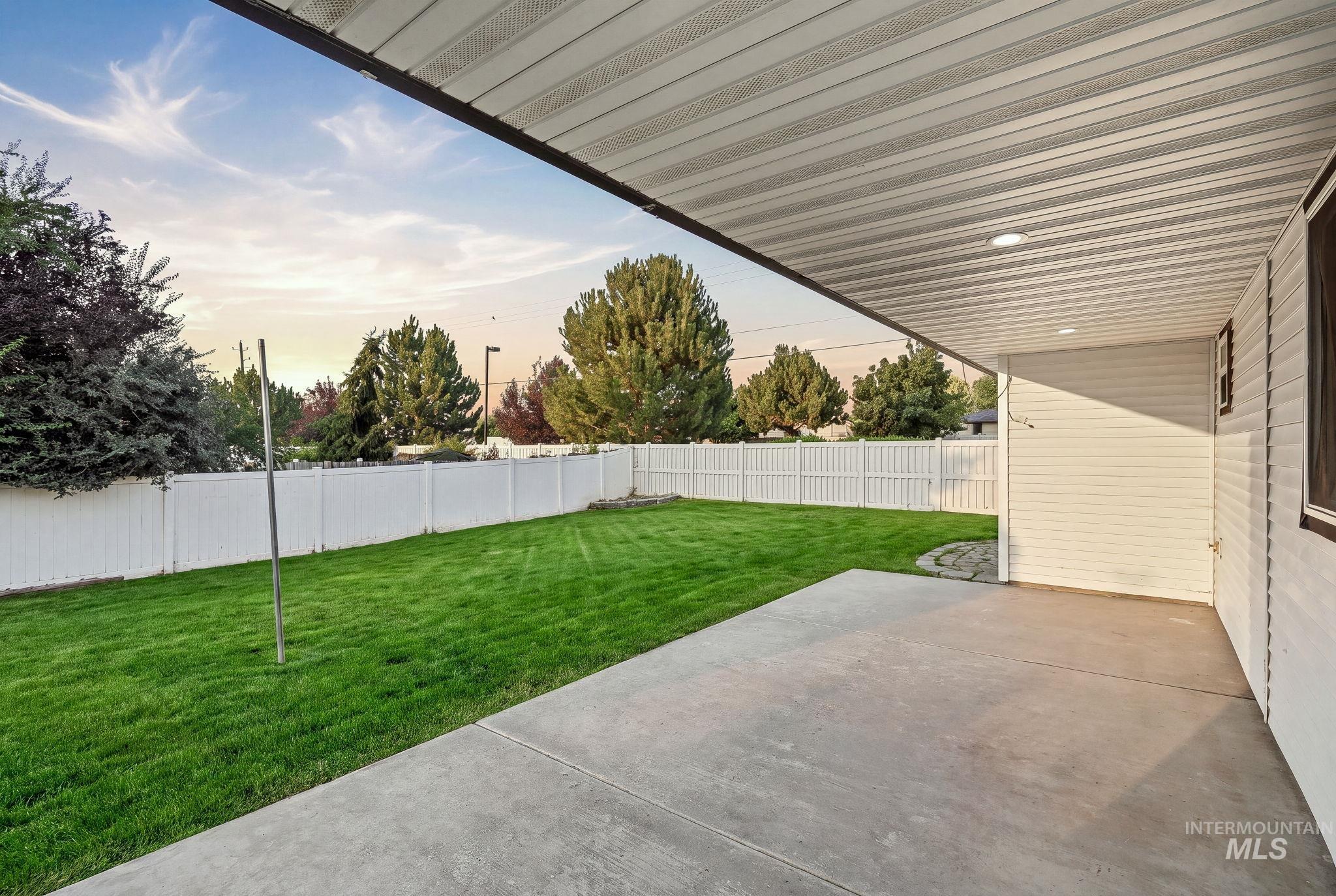 770 E Red Bud St, Kuna, Idaho 83634, 4 Bedrooms, 2 Bathrooms, Residential For Sale, Price $429,000,MLS 98996532